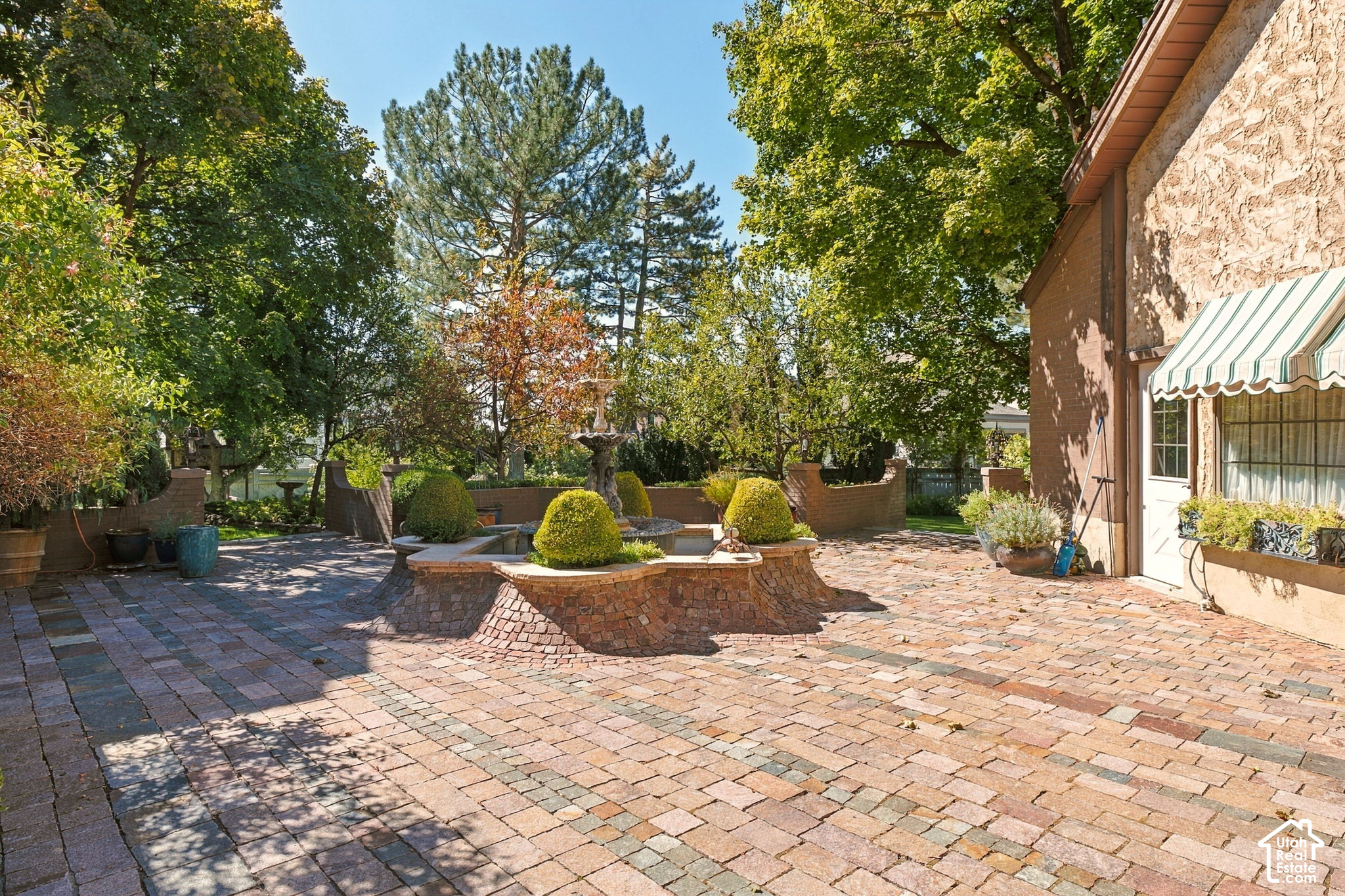 main property photo 43