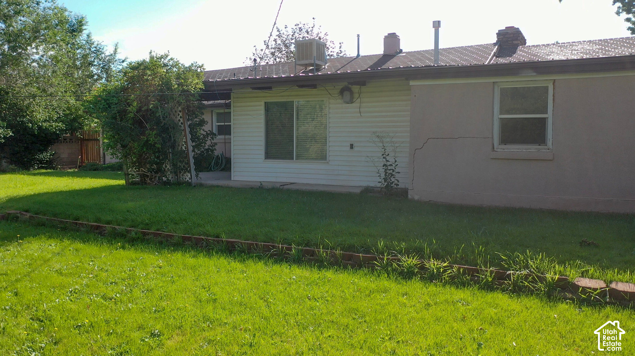 main property photo 40