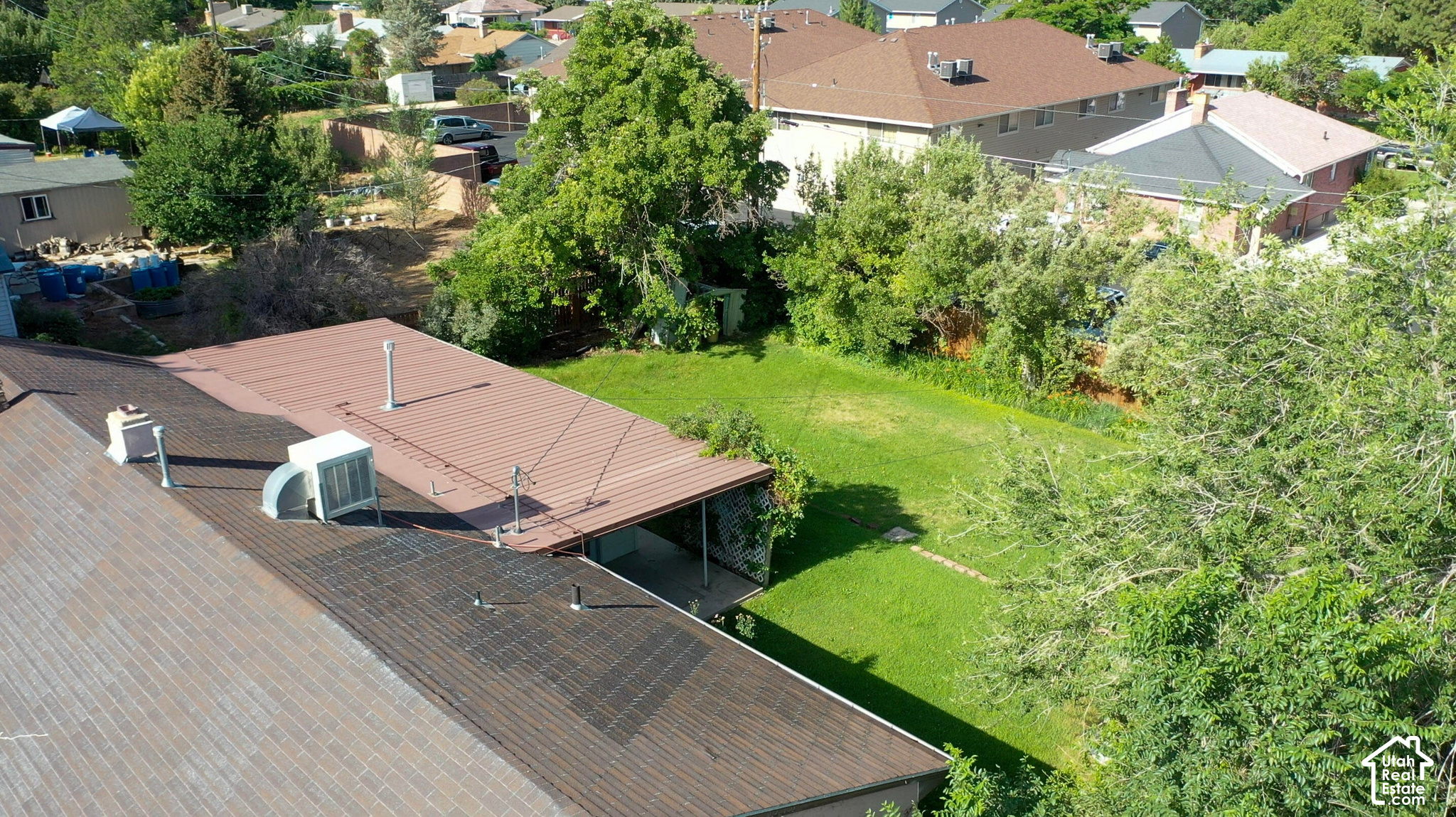 main property photo 46