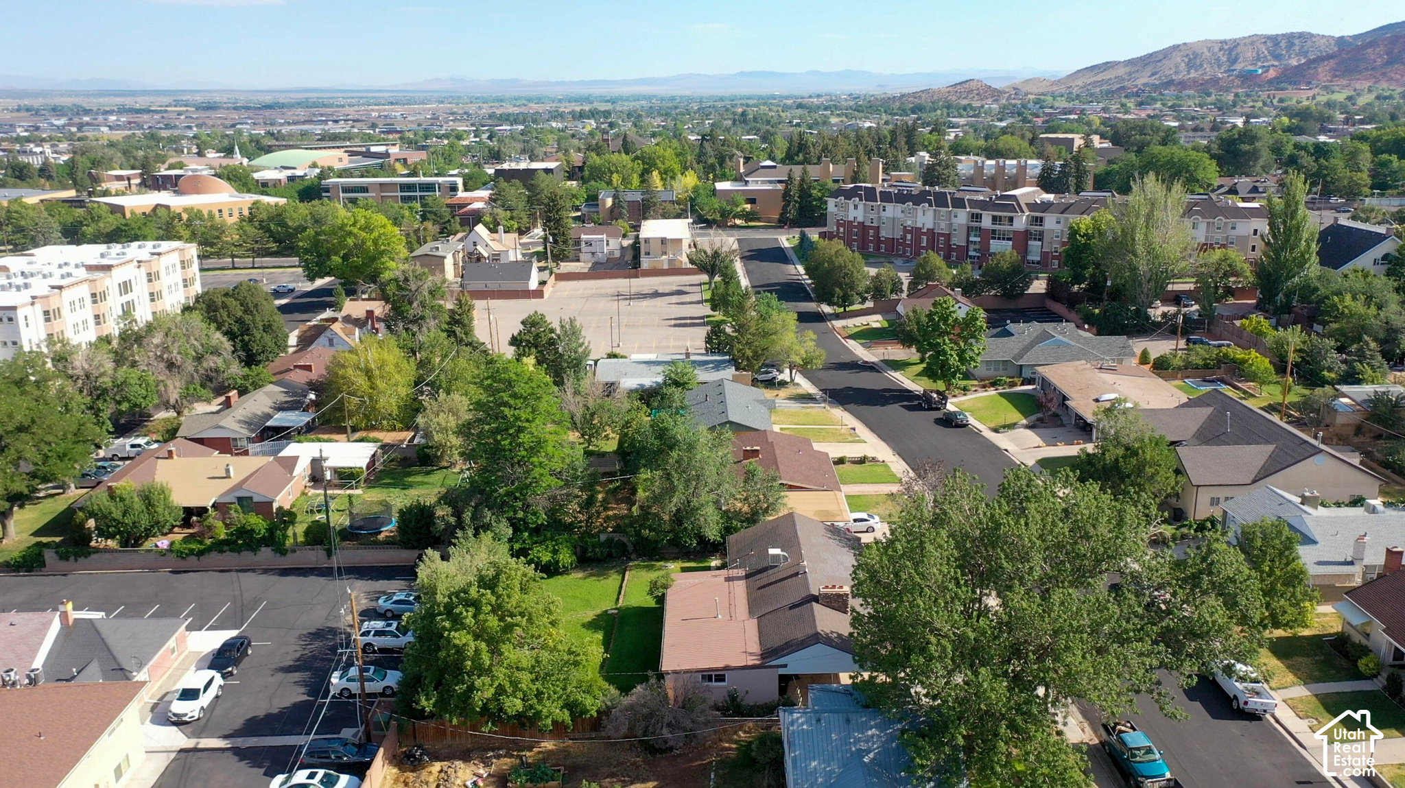 main property photo 48