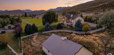 image of property with 3 Bed | 3 Bath | 4,420 Sqft
