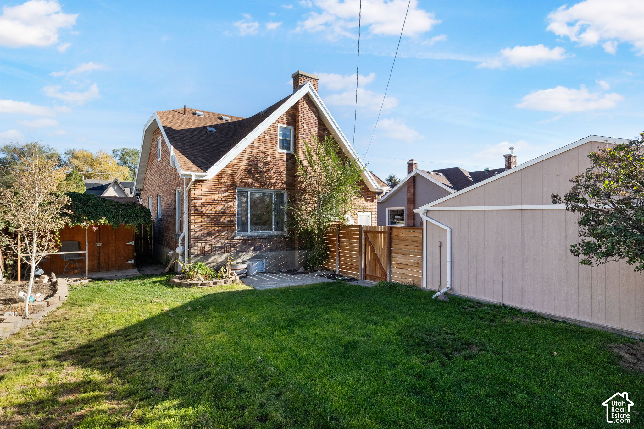 main property photo 38