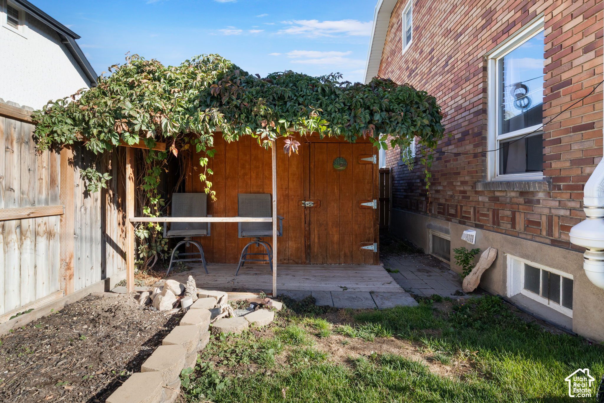 main property photo 39