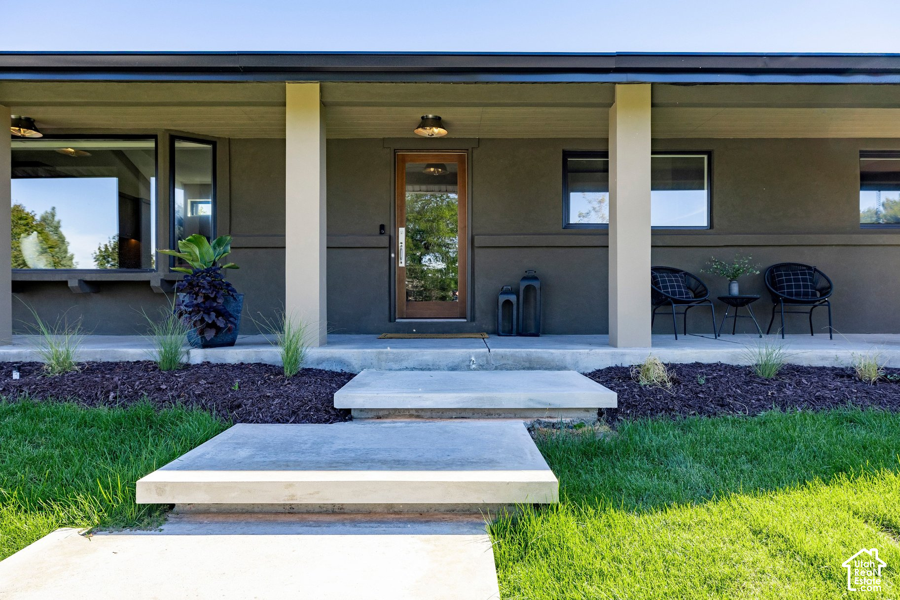 main property photo 64