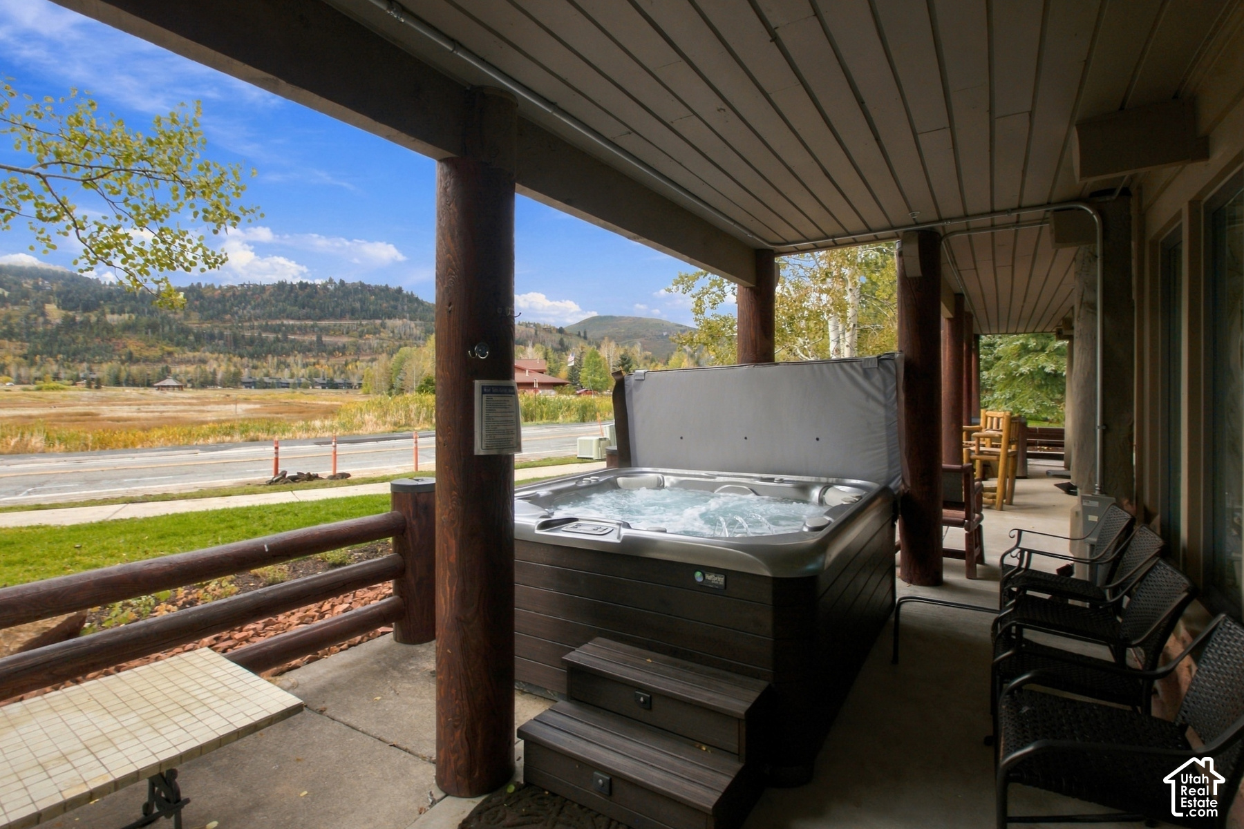 main property photo 23