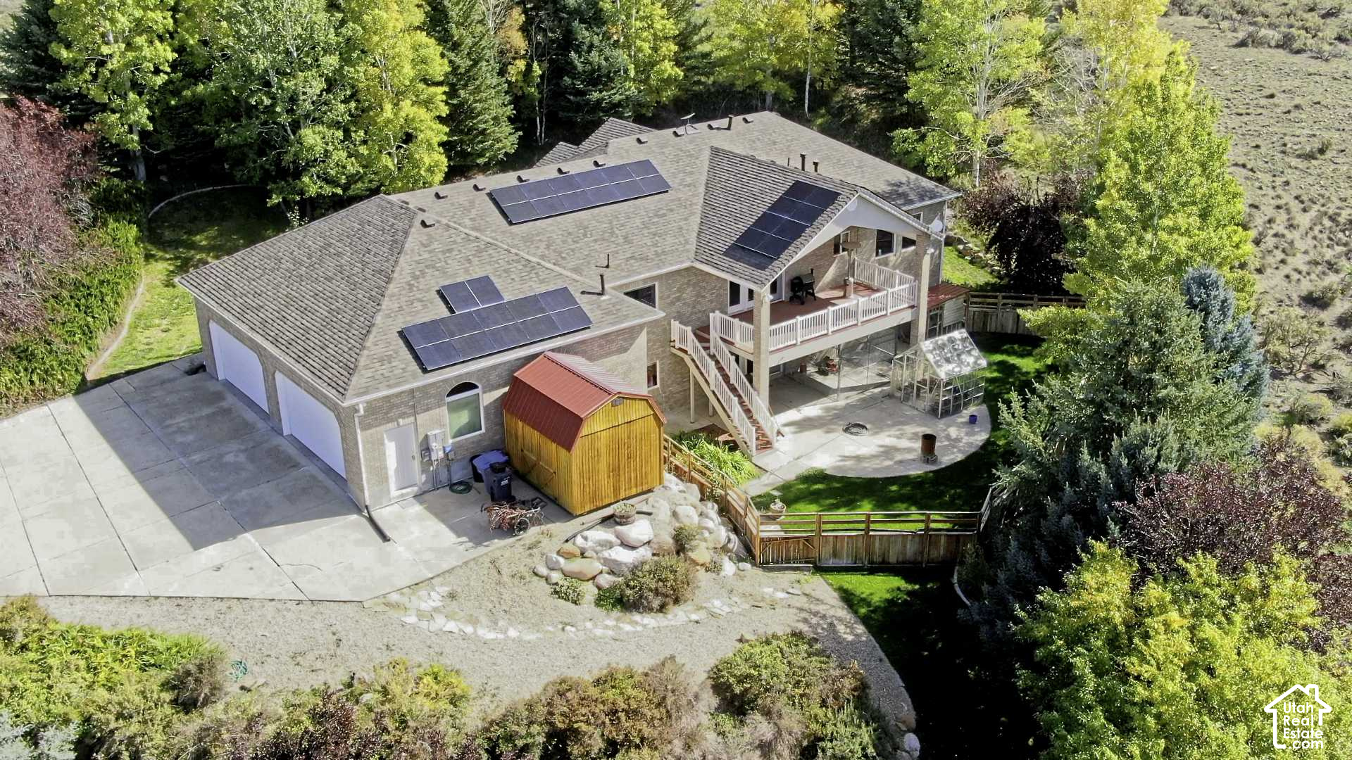 main property photo 5