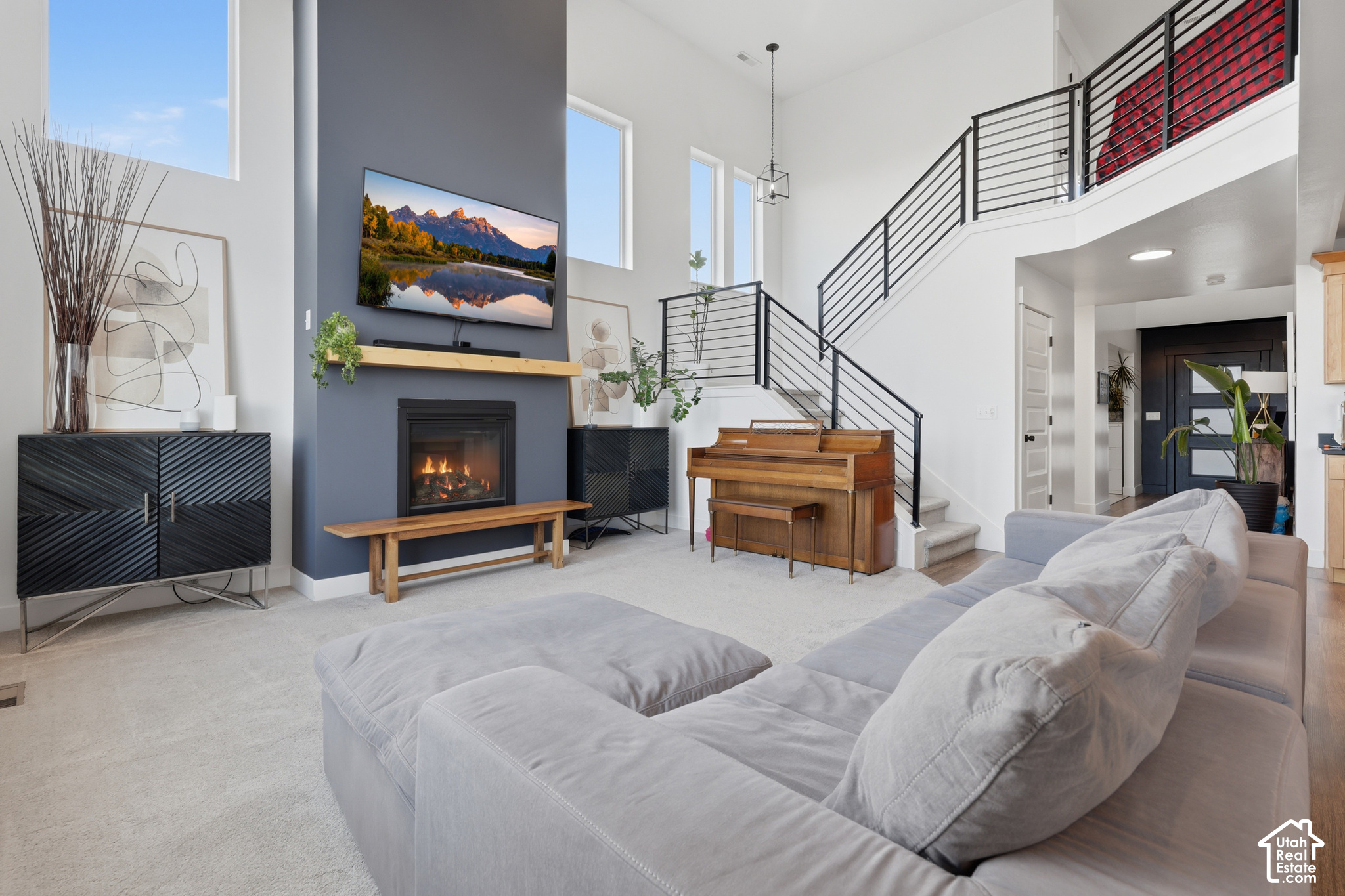 main property photo 10