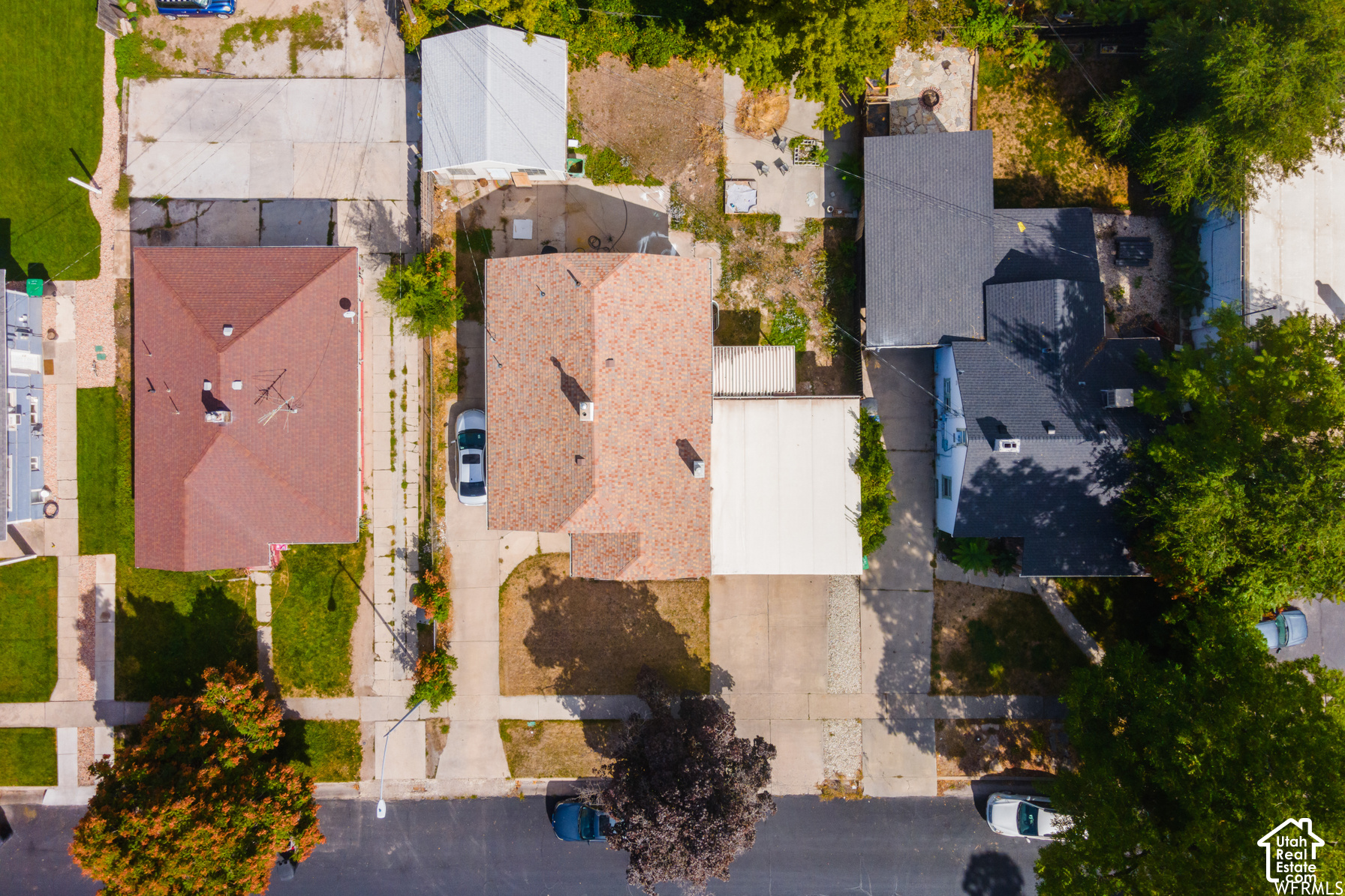 main property photo 35