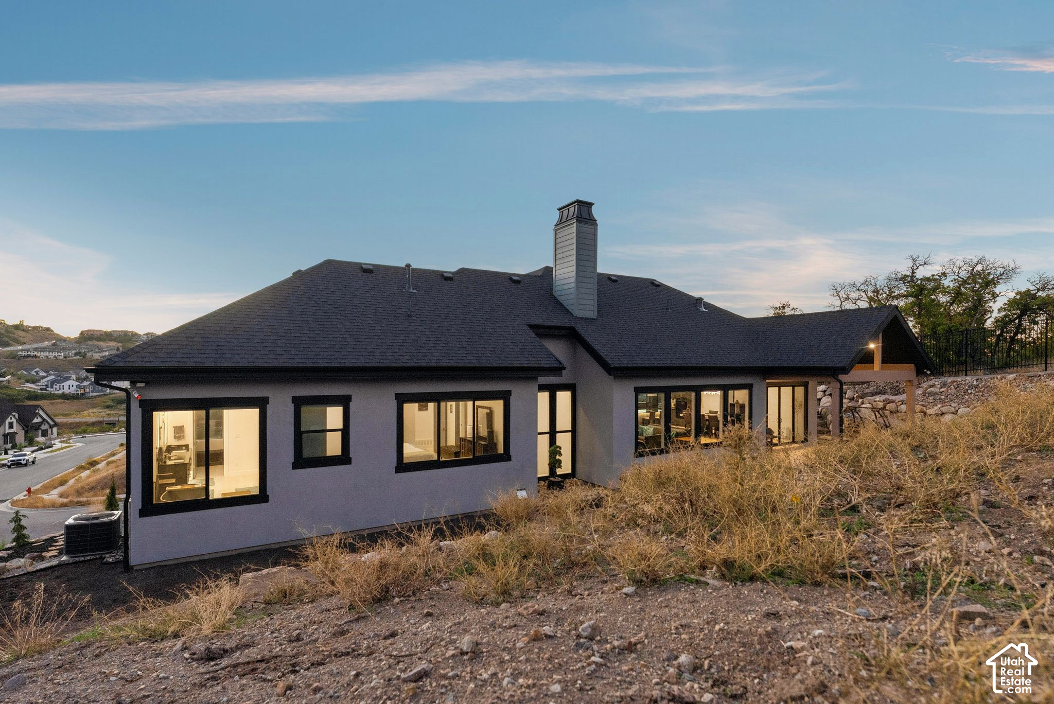 main property photo 45