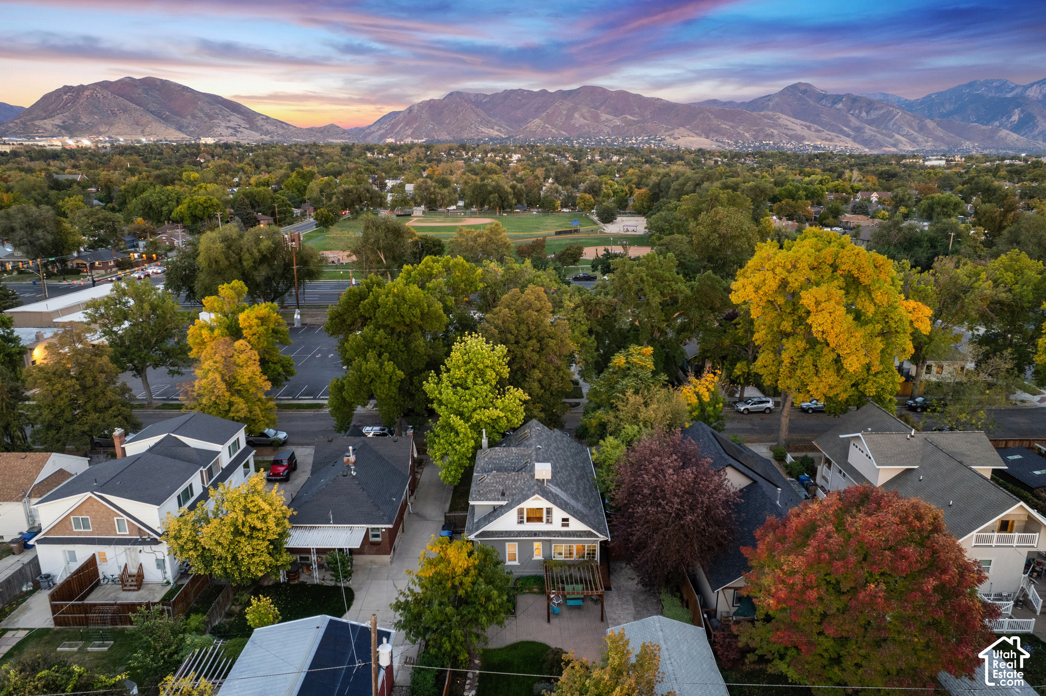 main property photo 40