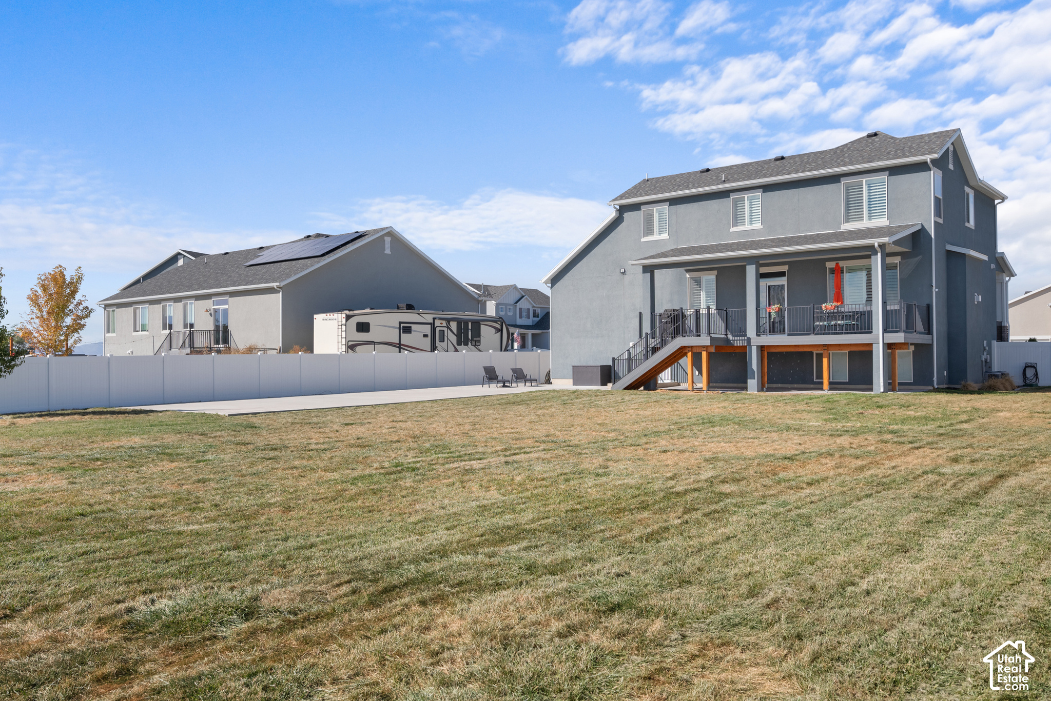main property photo 33
