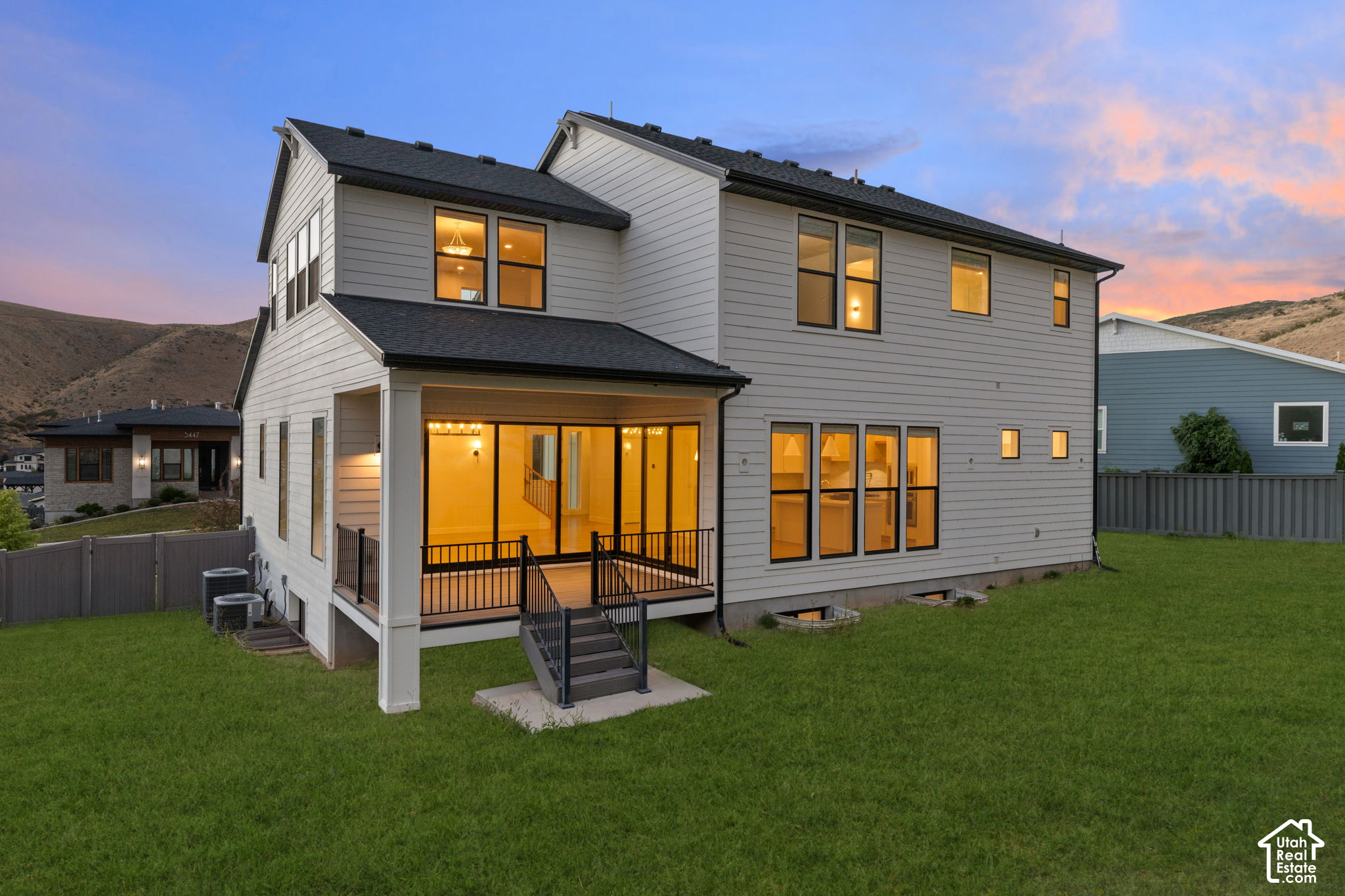 main property photo 23