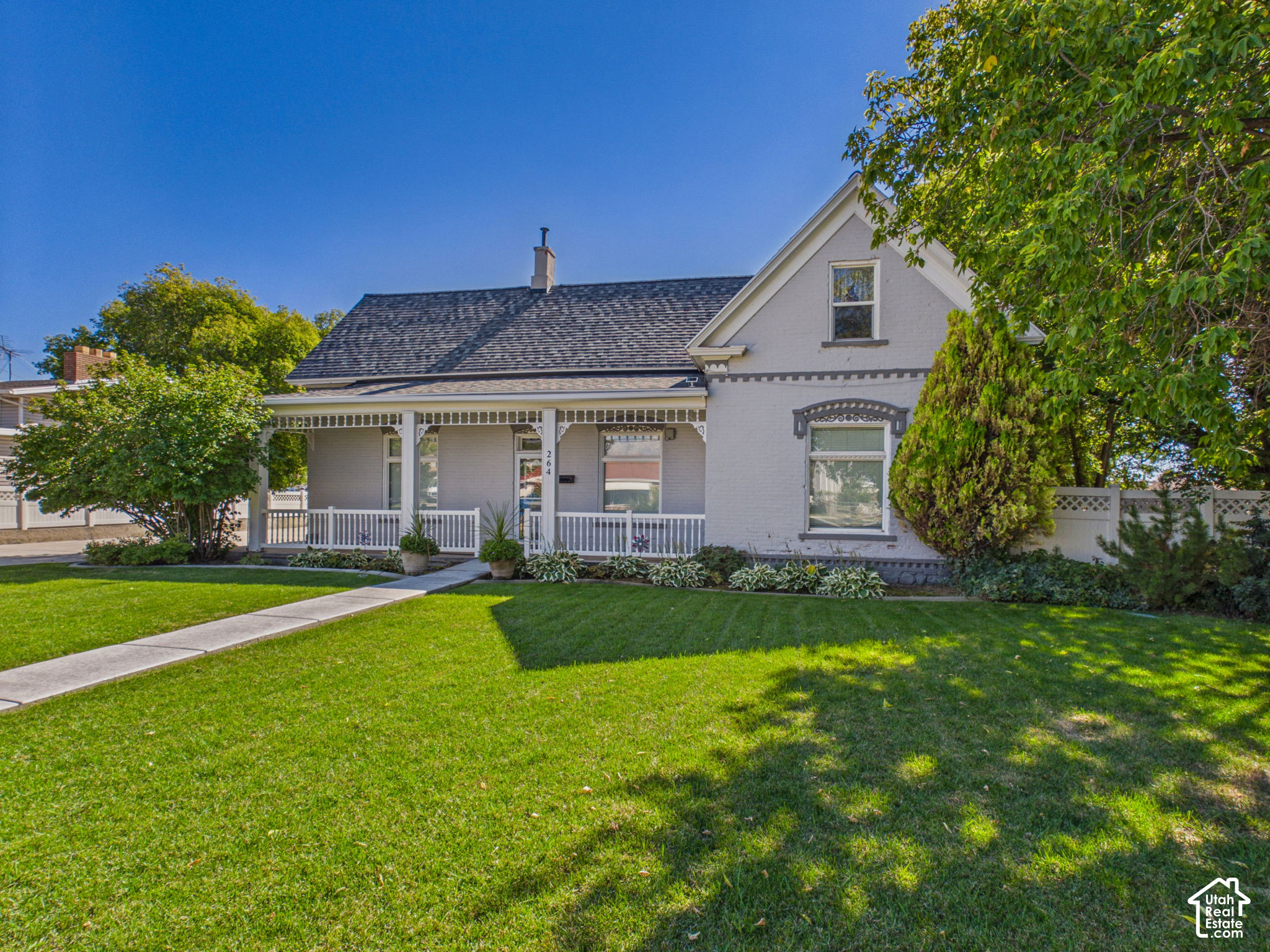 main property photo 38