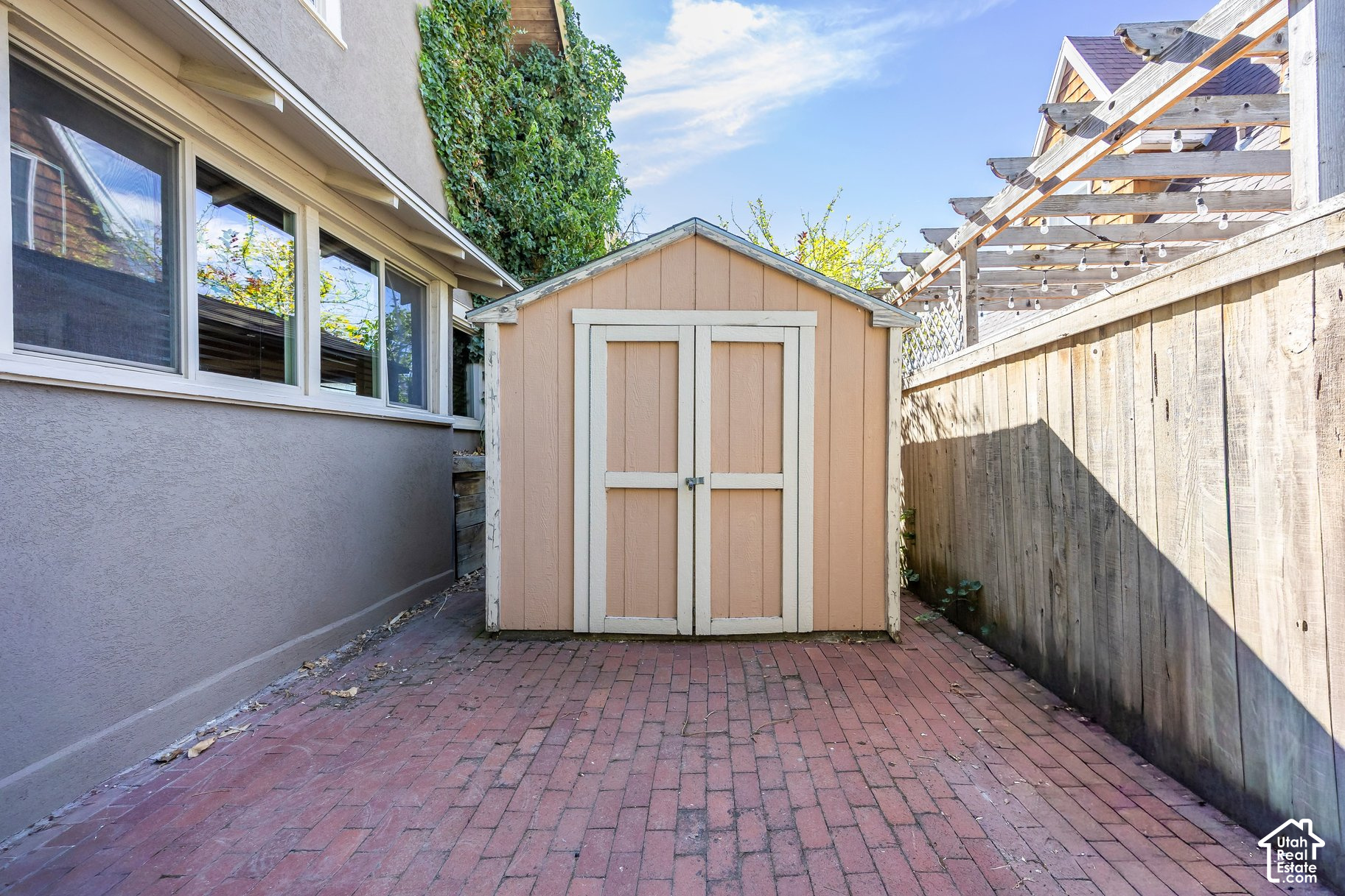main property photo 46
