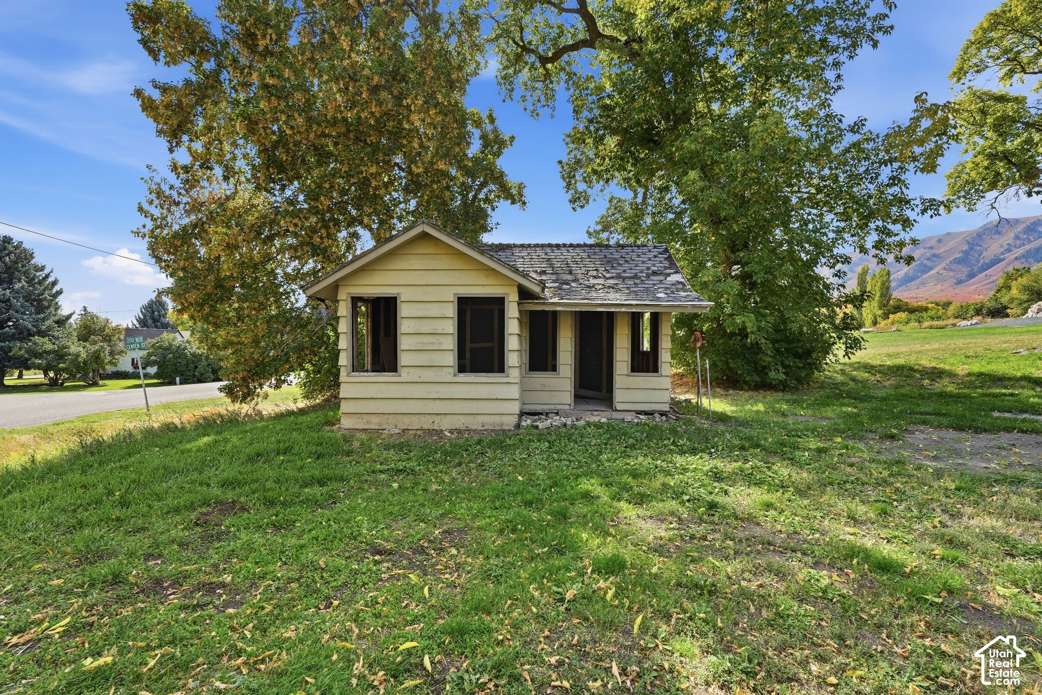 main property photo 66