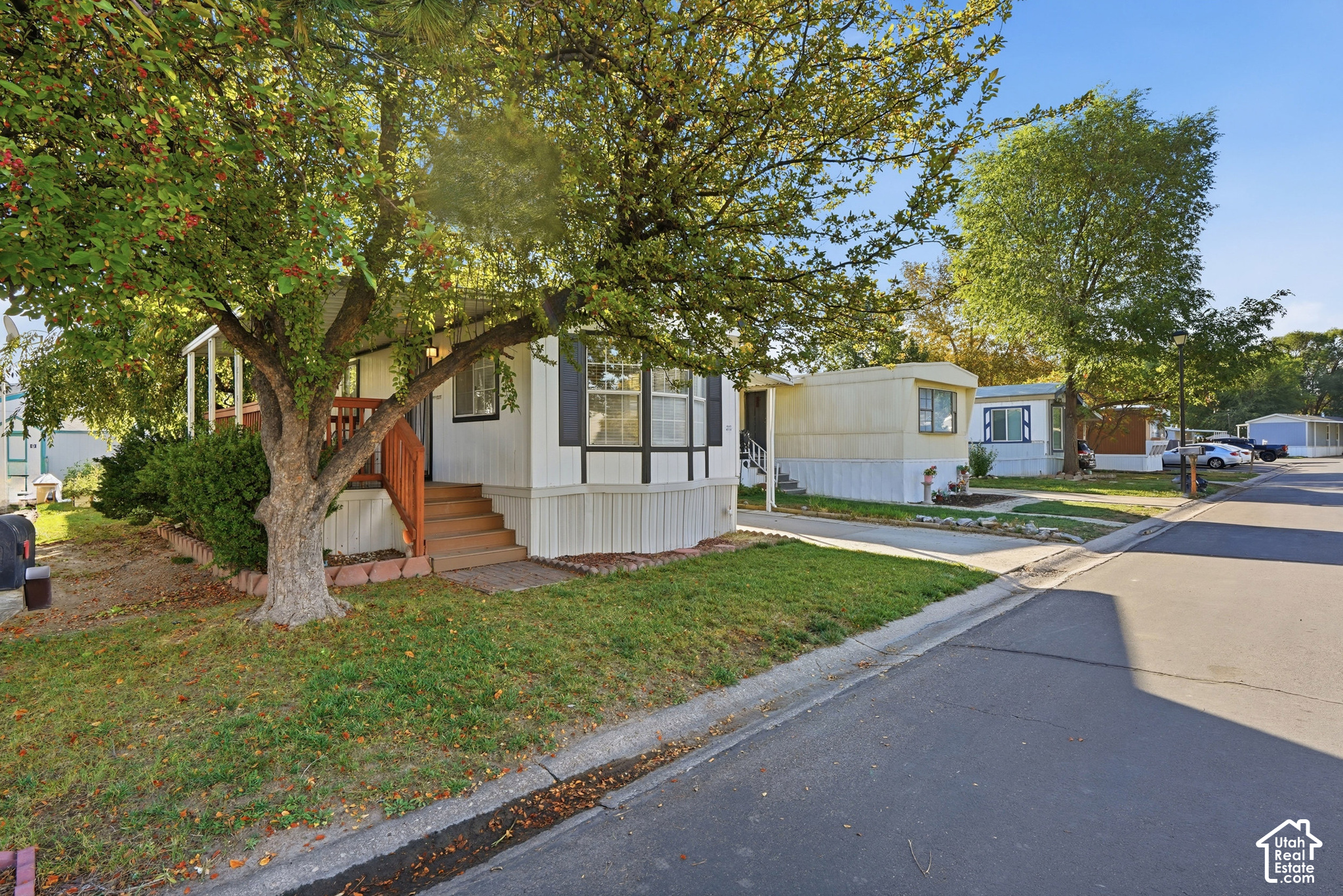 main property photo 2