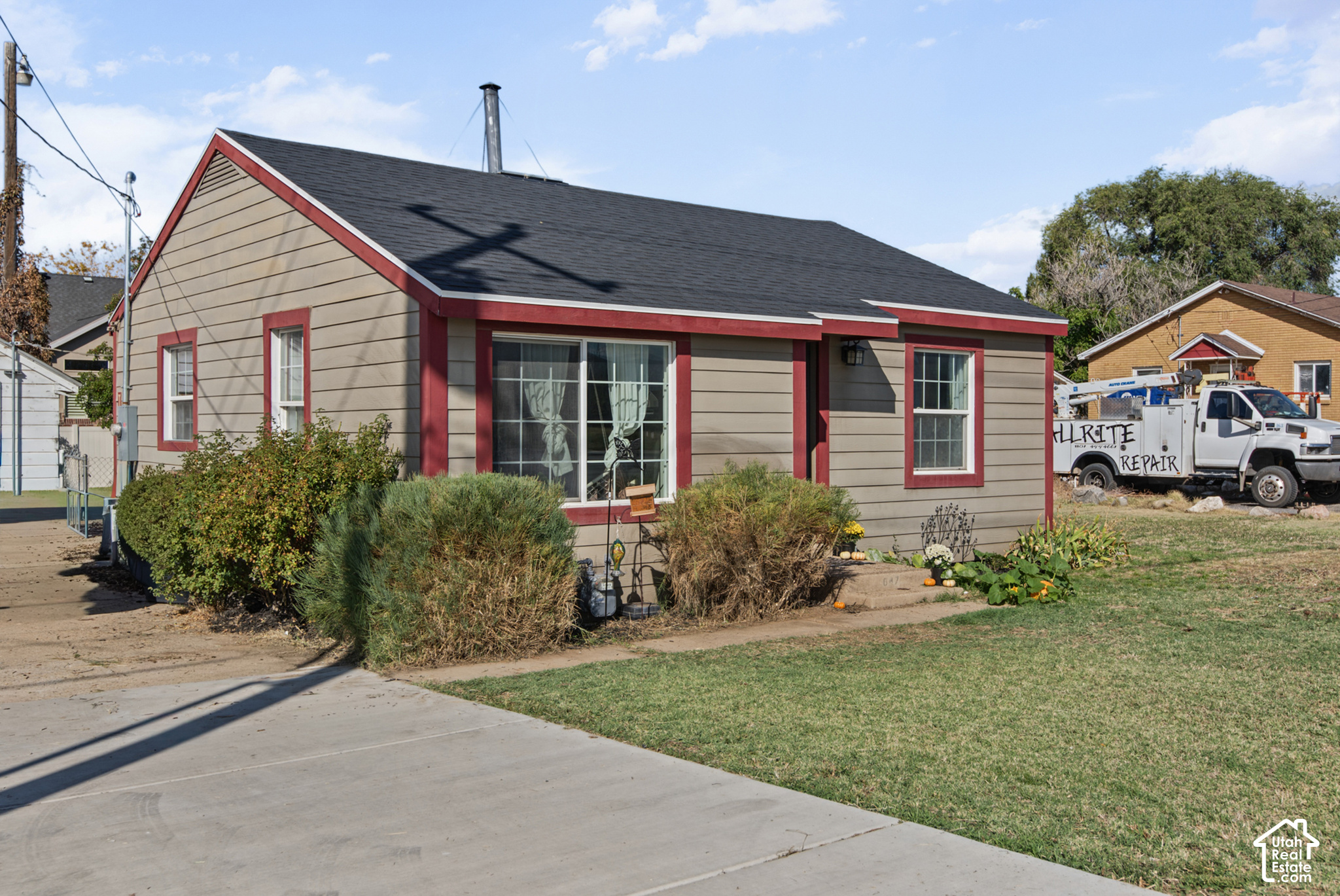 main property photo 42