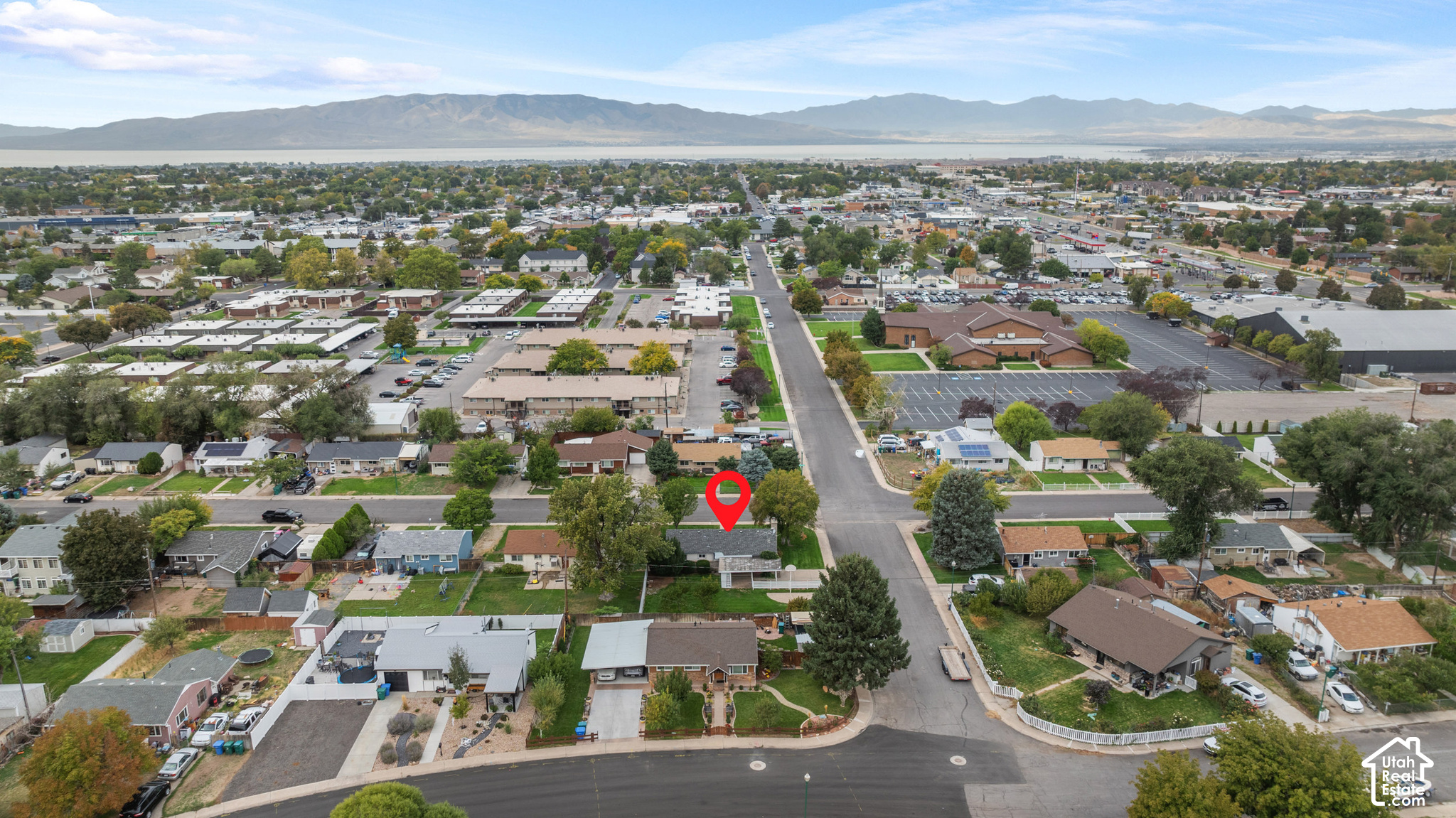 main property photo 33