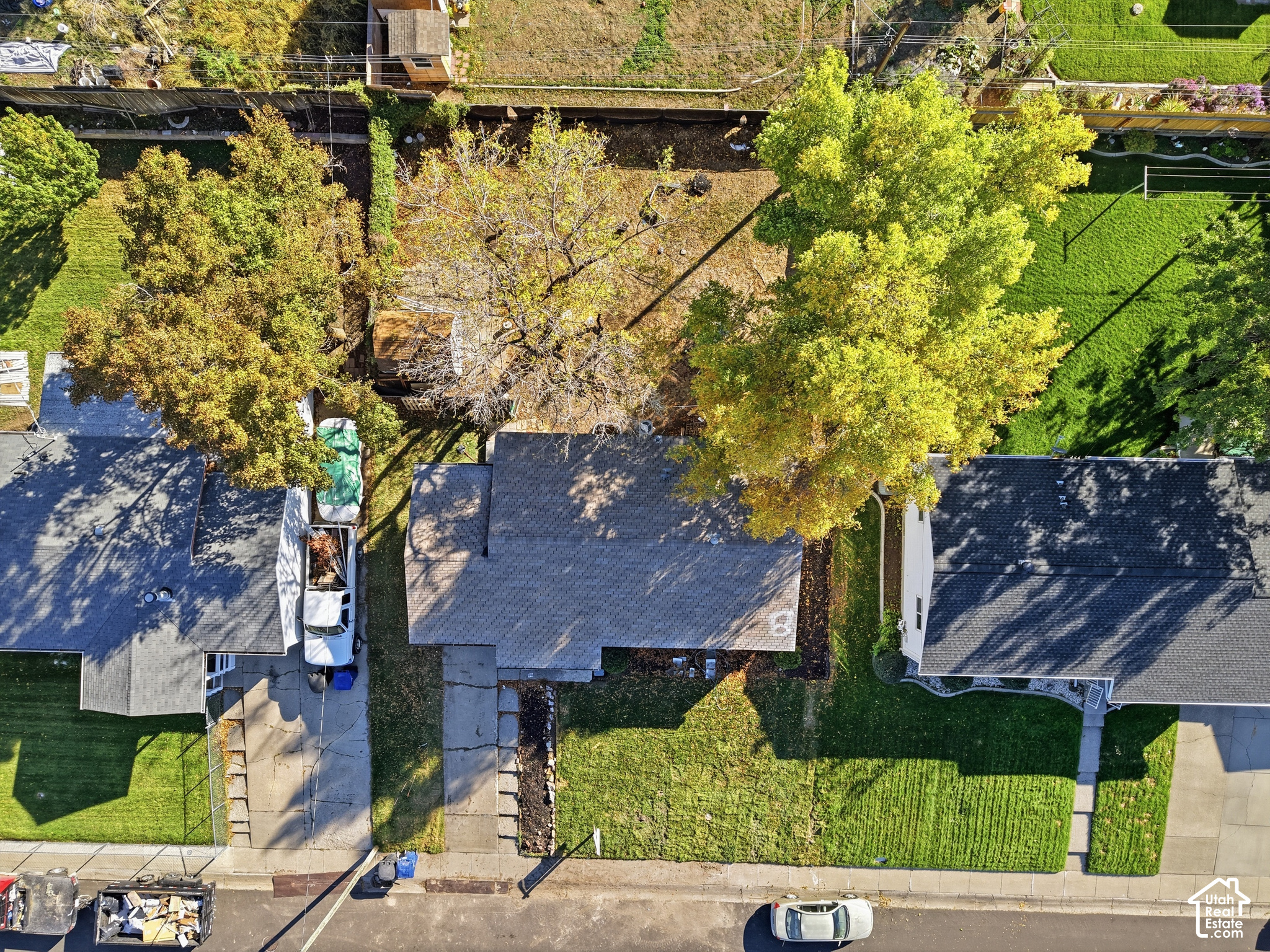 main property photo 40