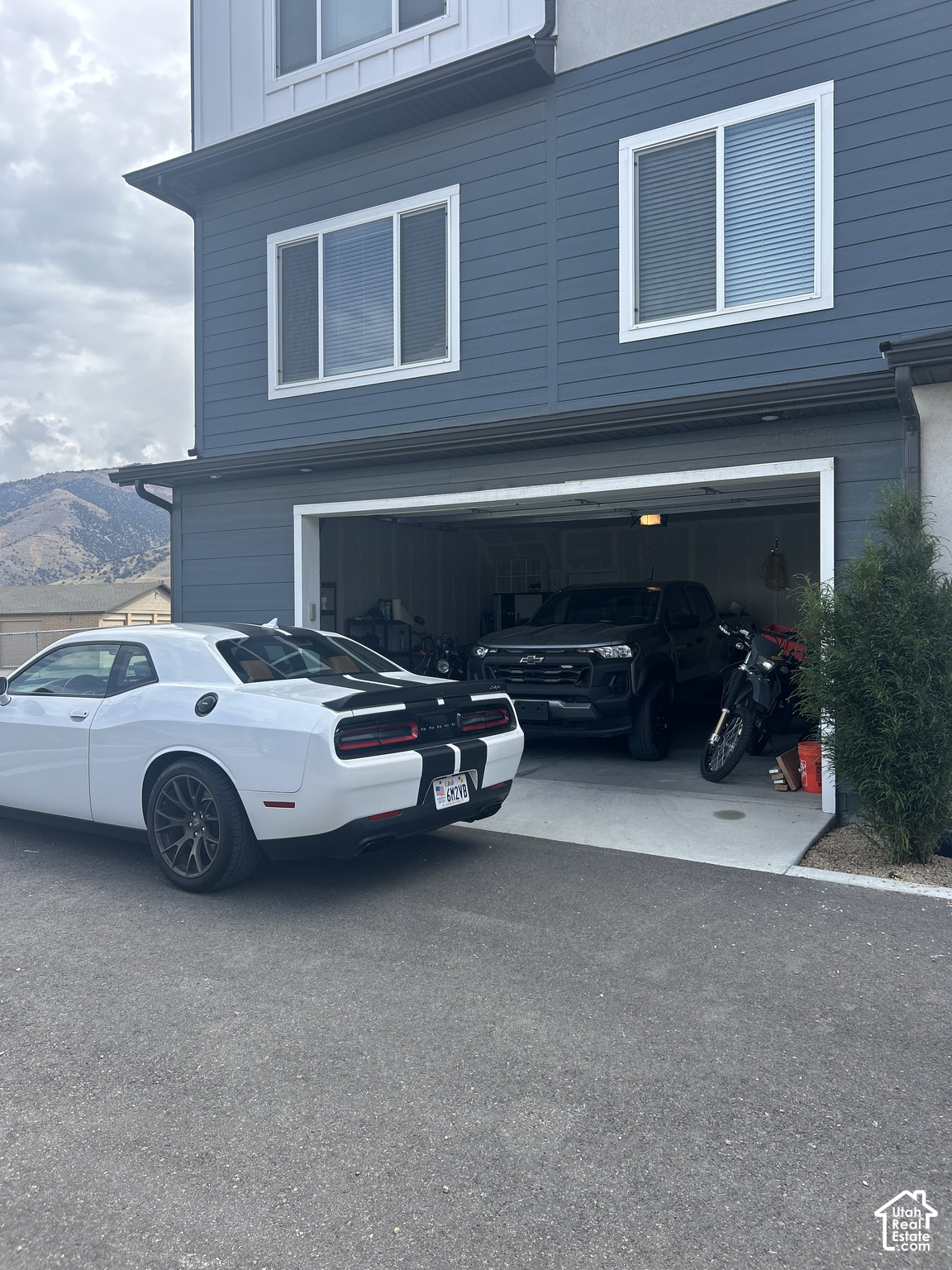 main property photo 75