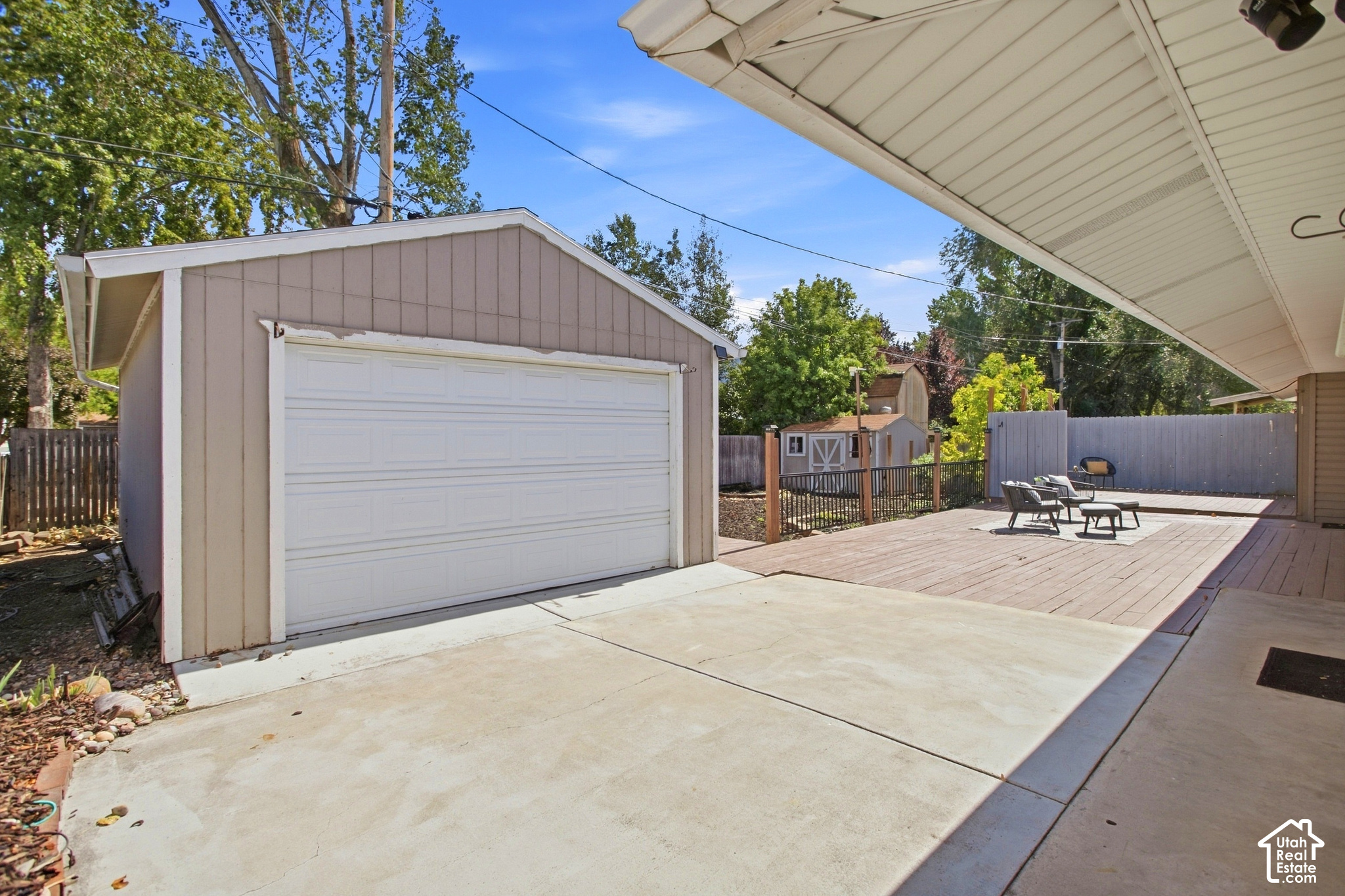 main property photo 42