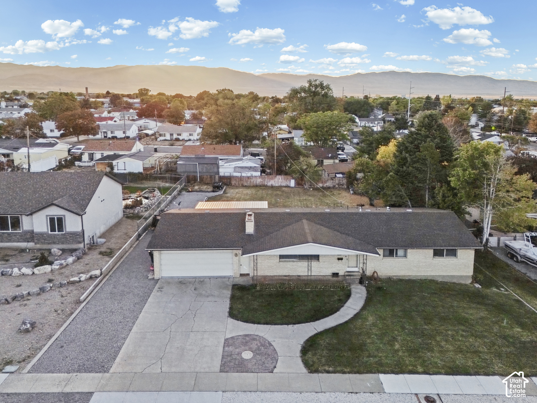 main property photo 47