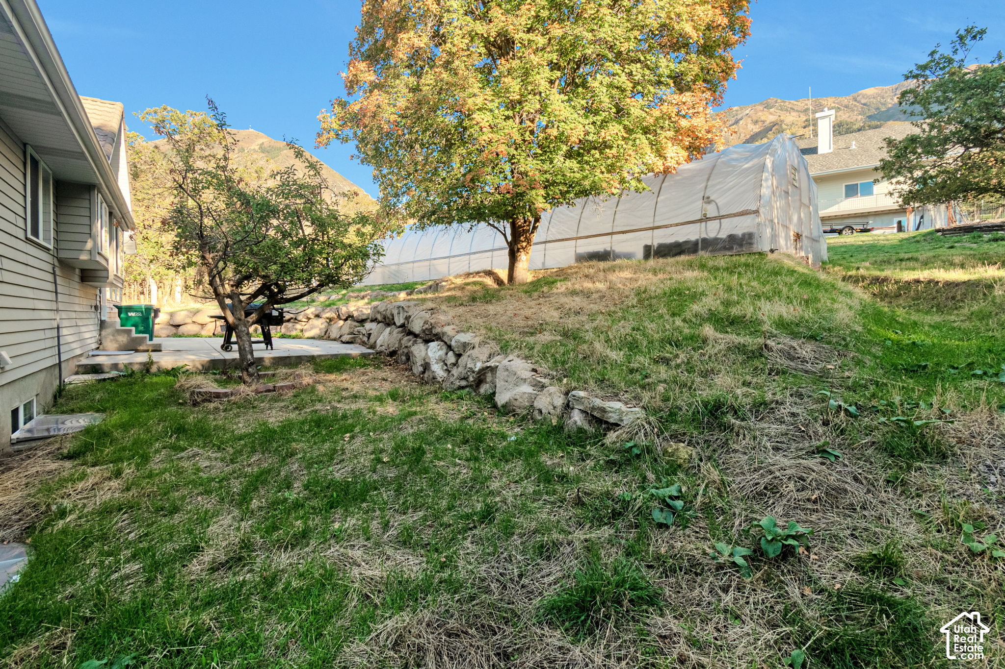 main property photo 38
