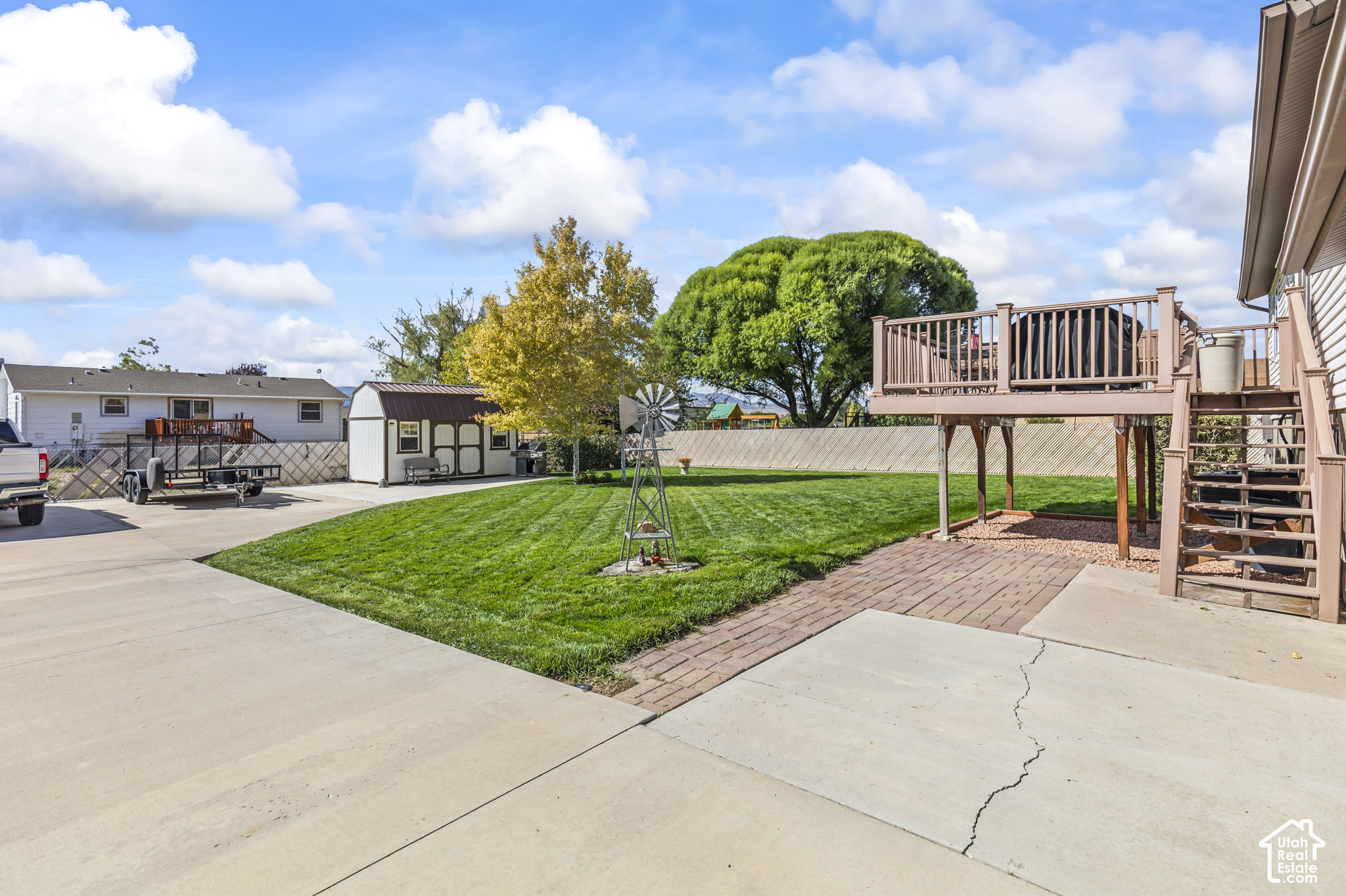 main property photo 21