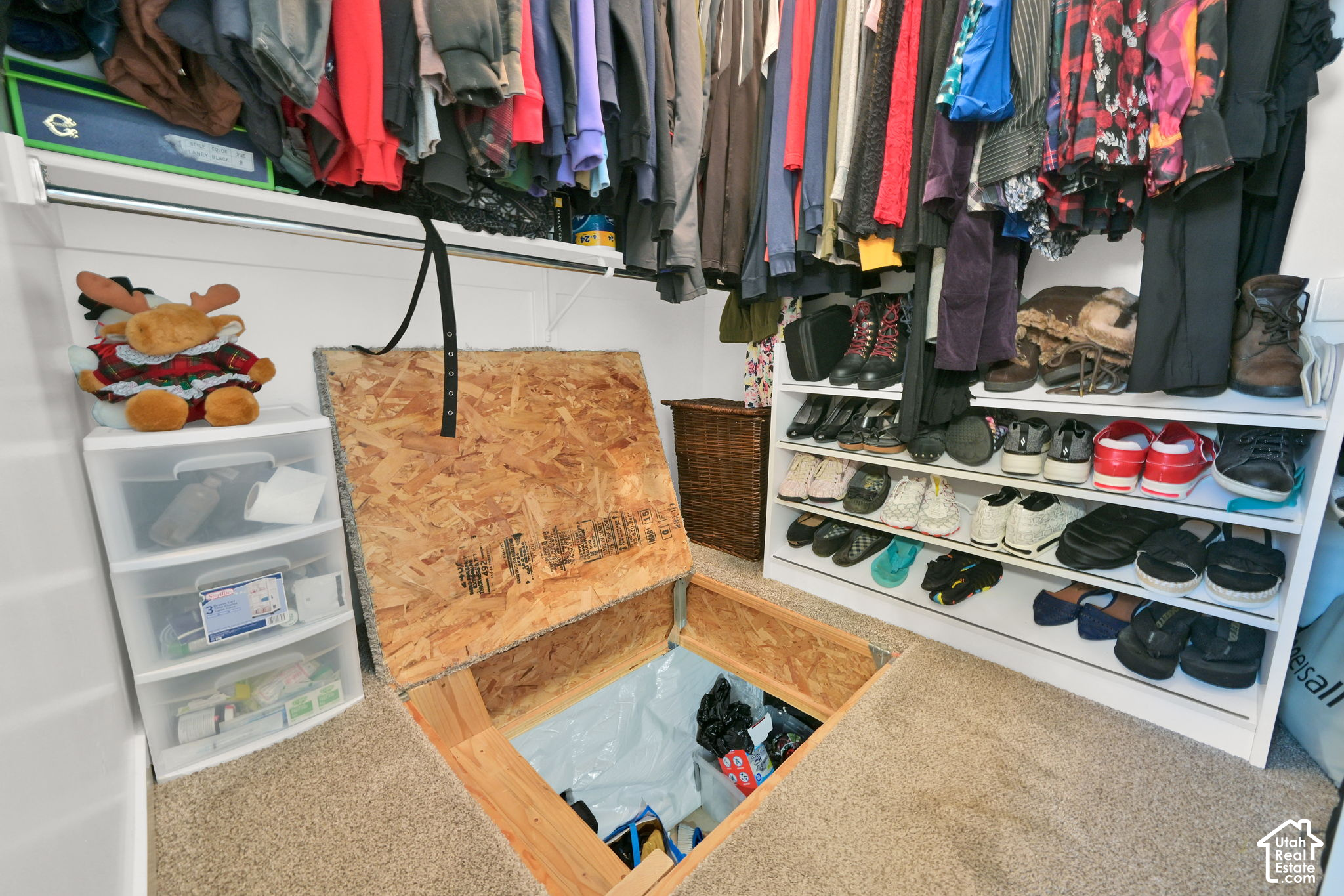 main property photo 24