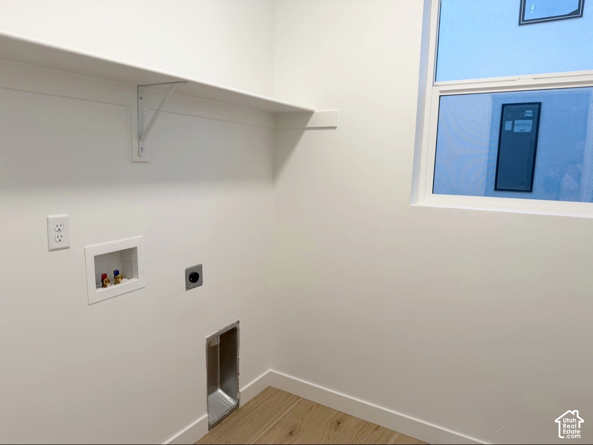 main property photo 12