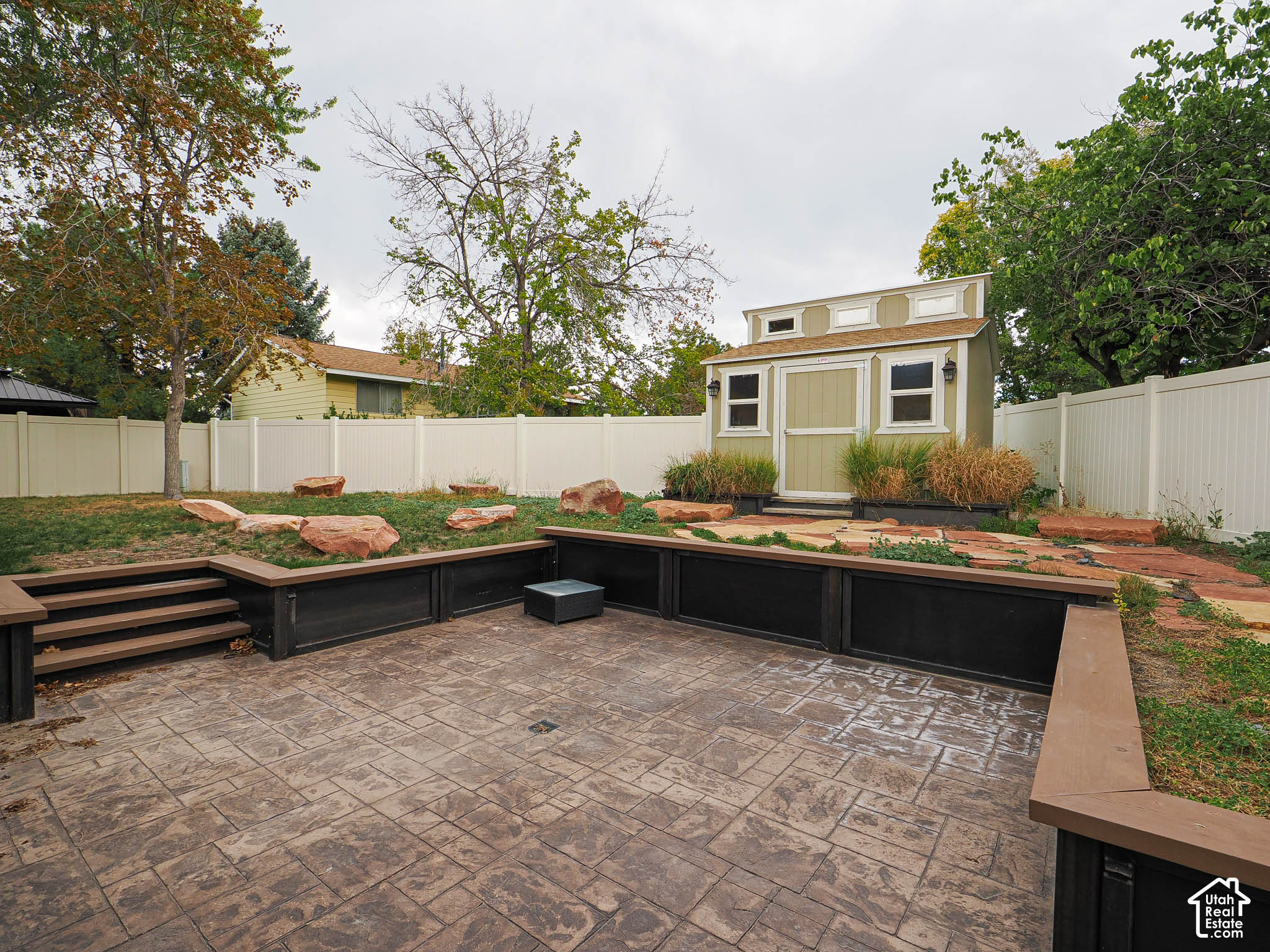 main property photo 42