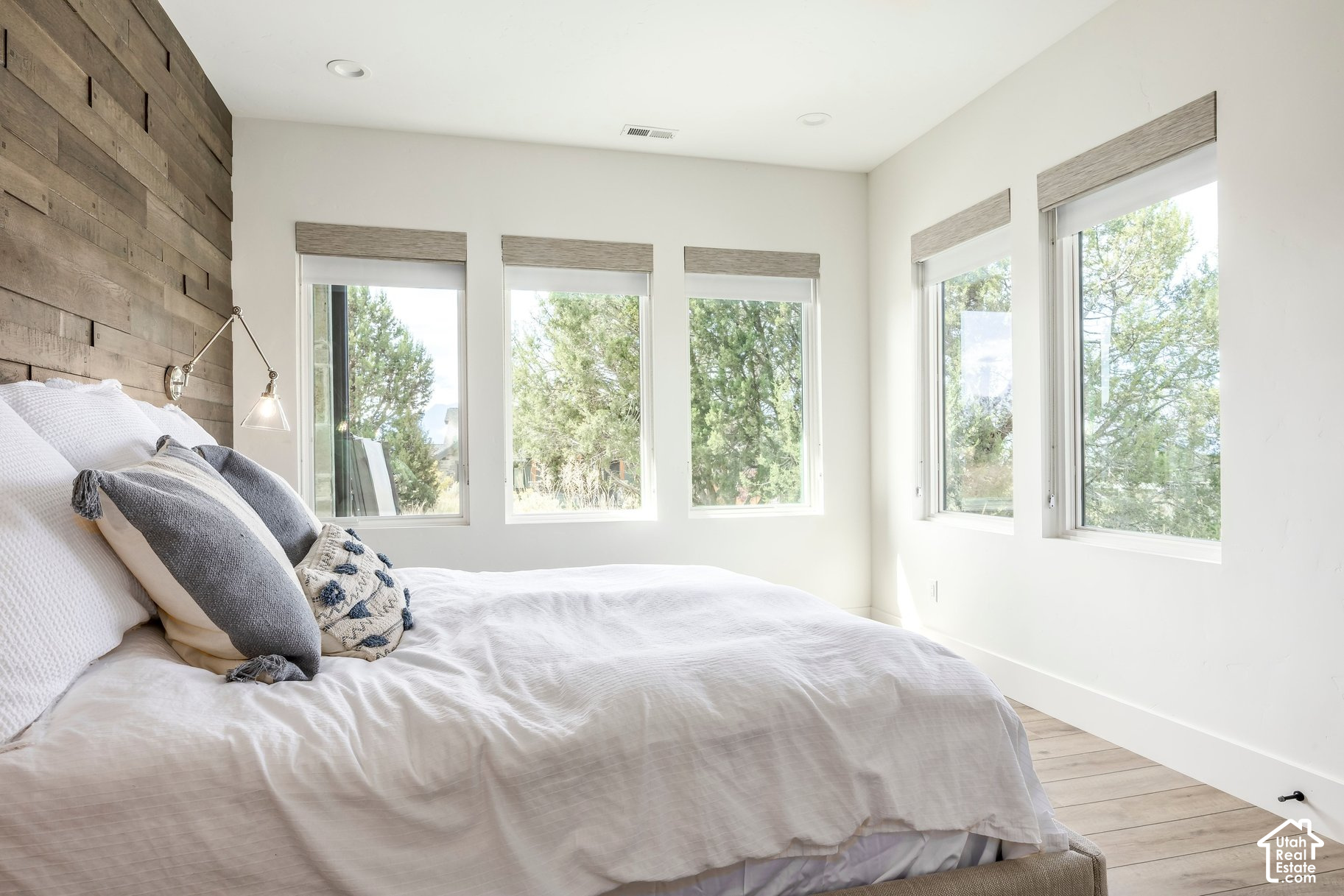 main property photo 67