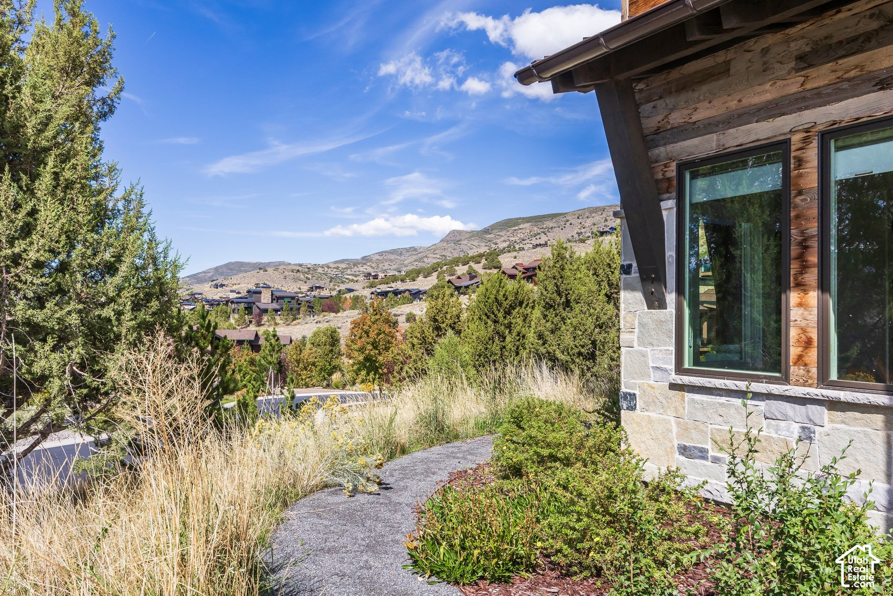main property photo 74
