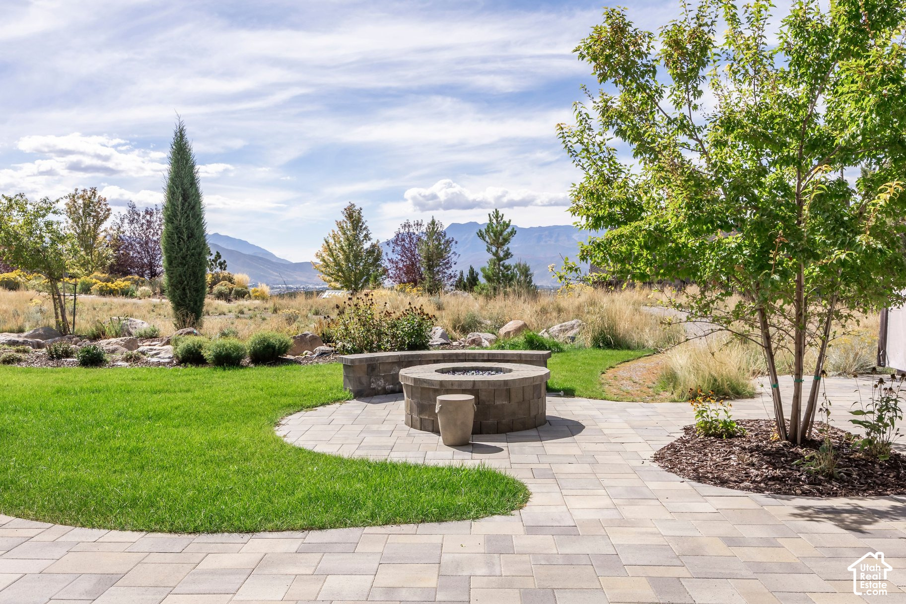 main property photo 75