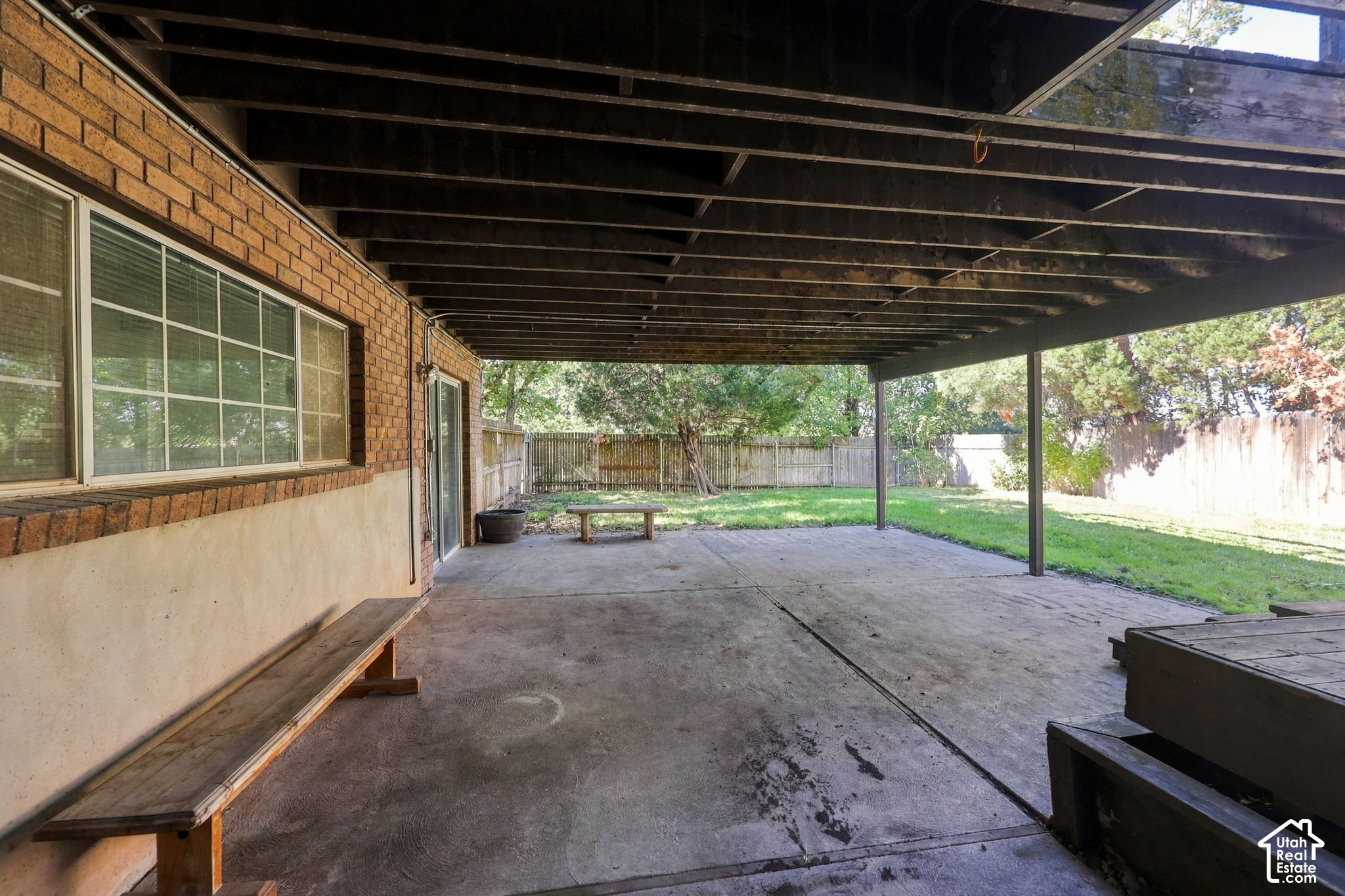 main property photo 47