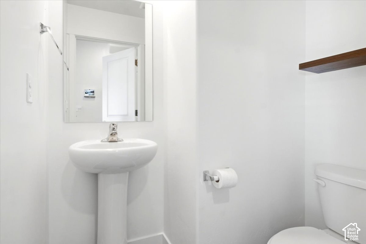 main property photo 10