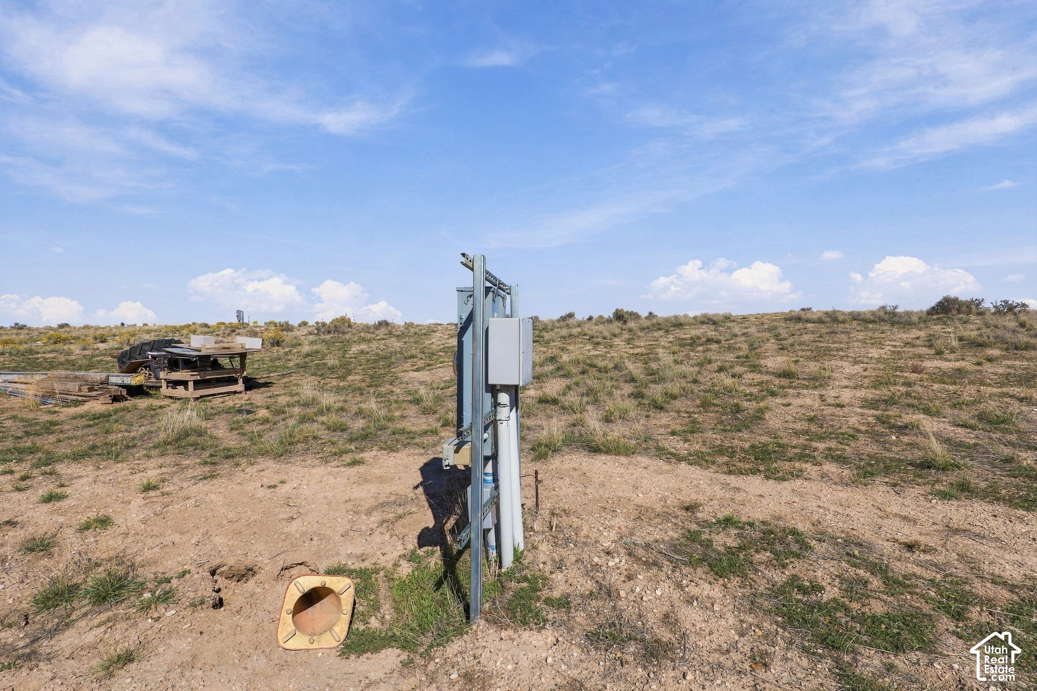 main property photo 38