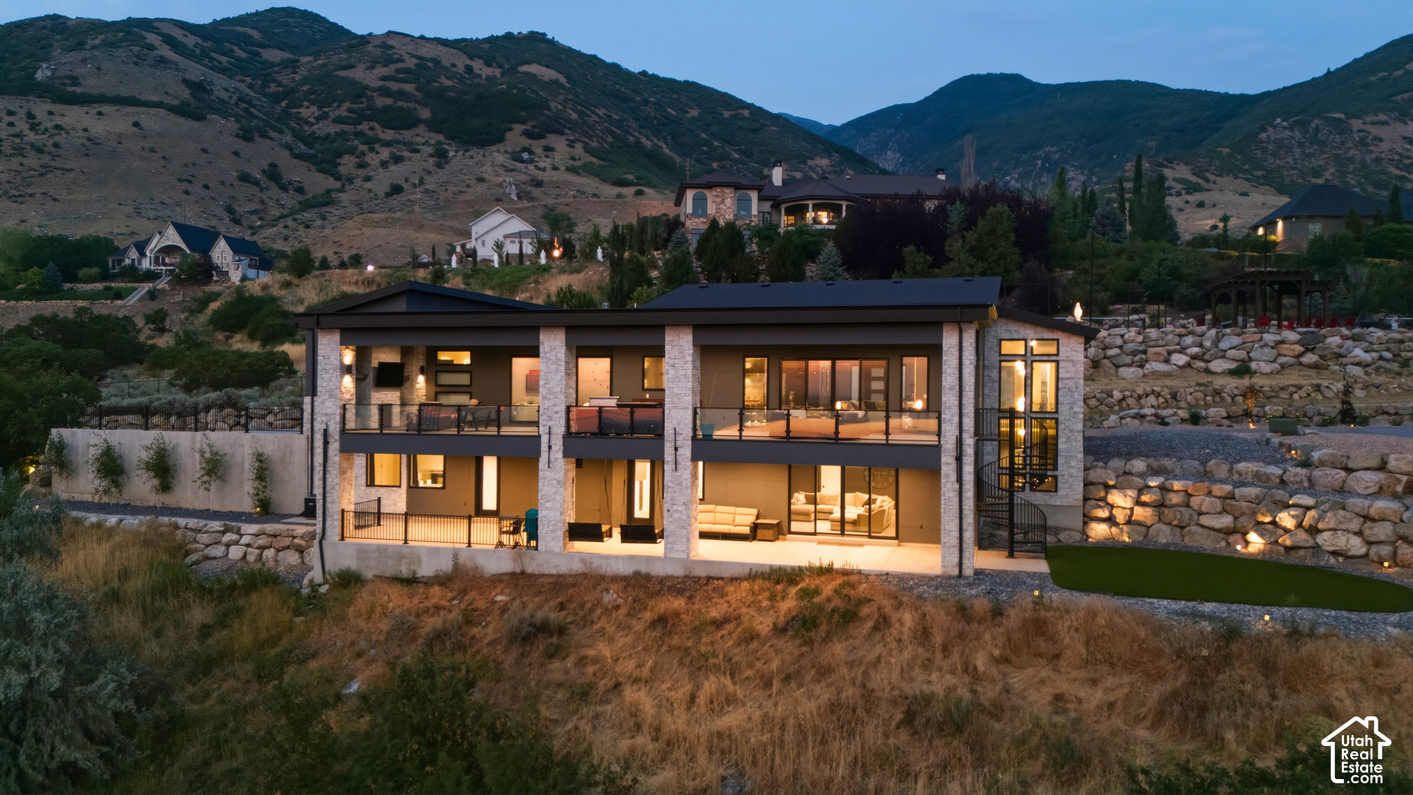 main property photo 104