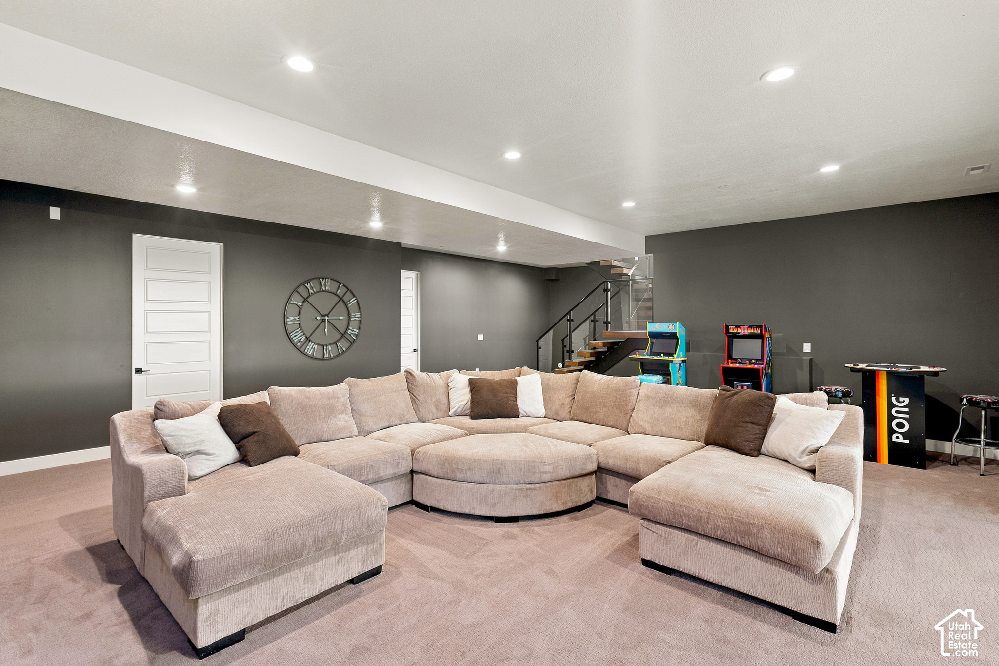 main property photo 81