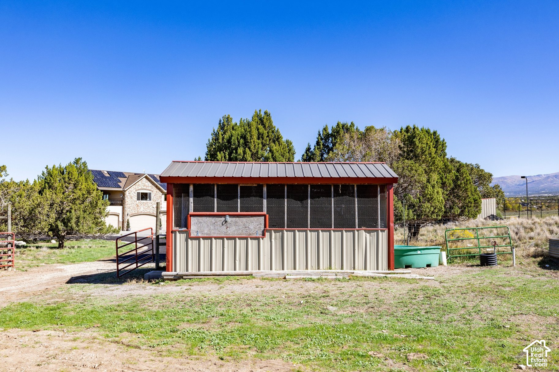 main property photo 86