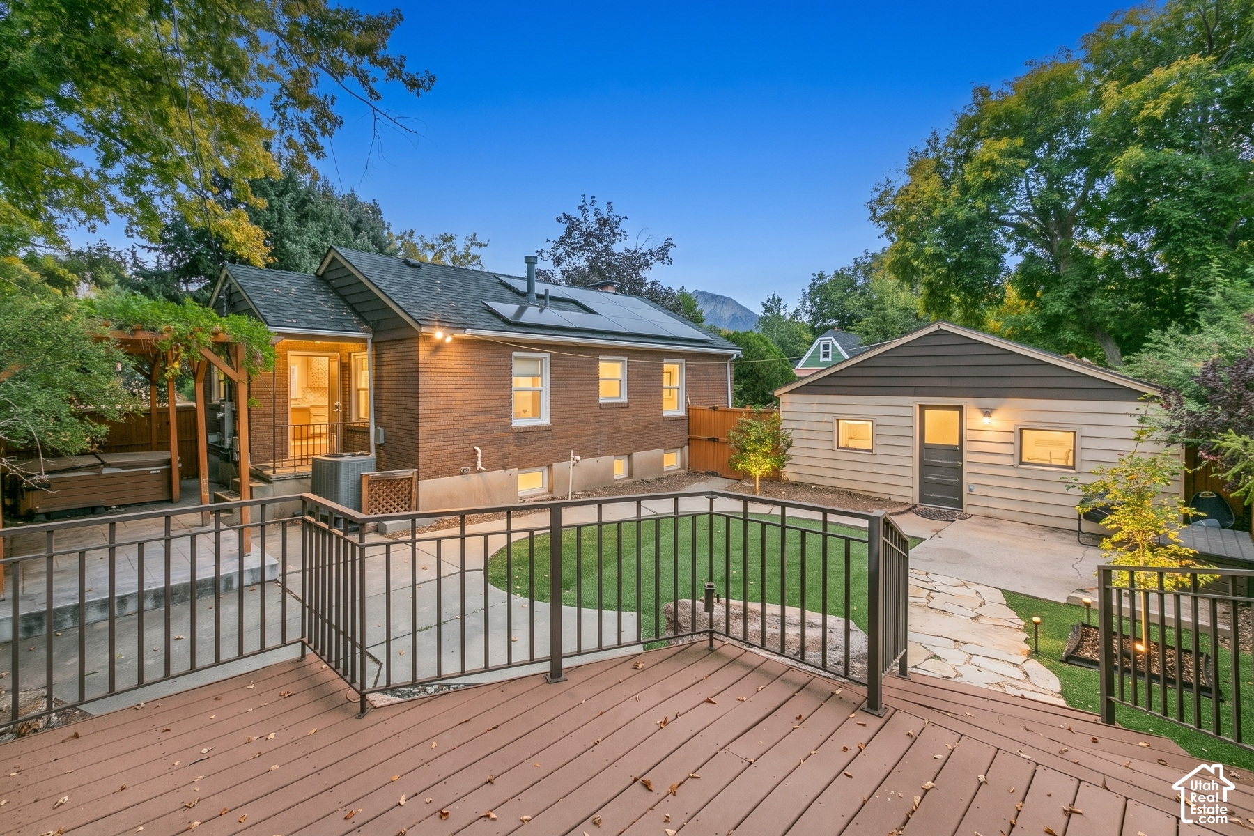 main property photo 27