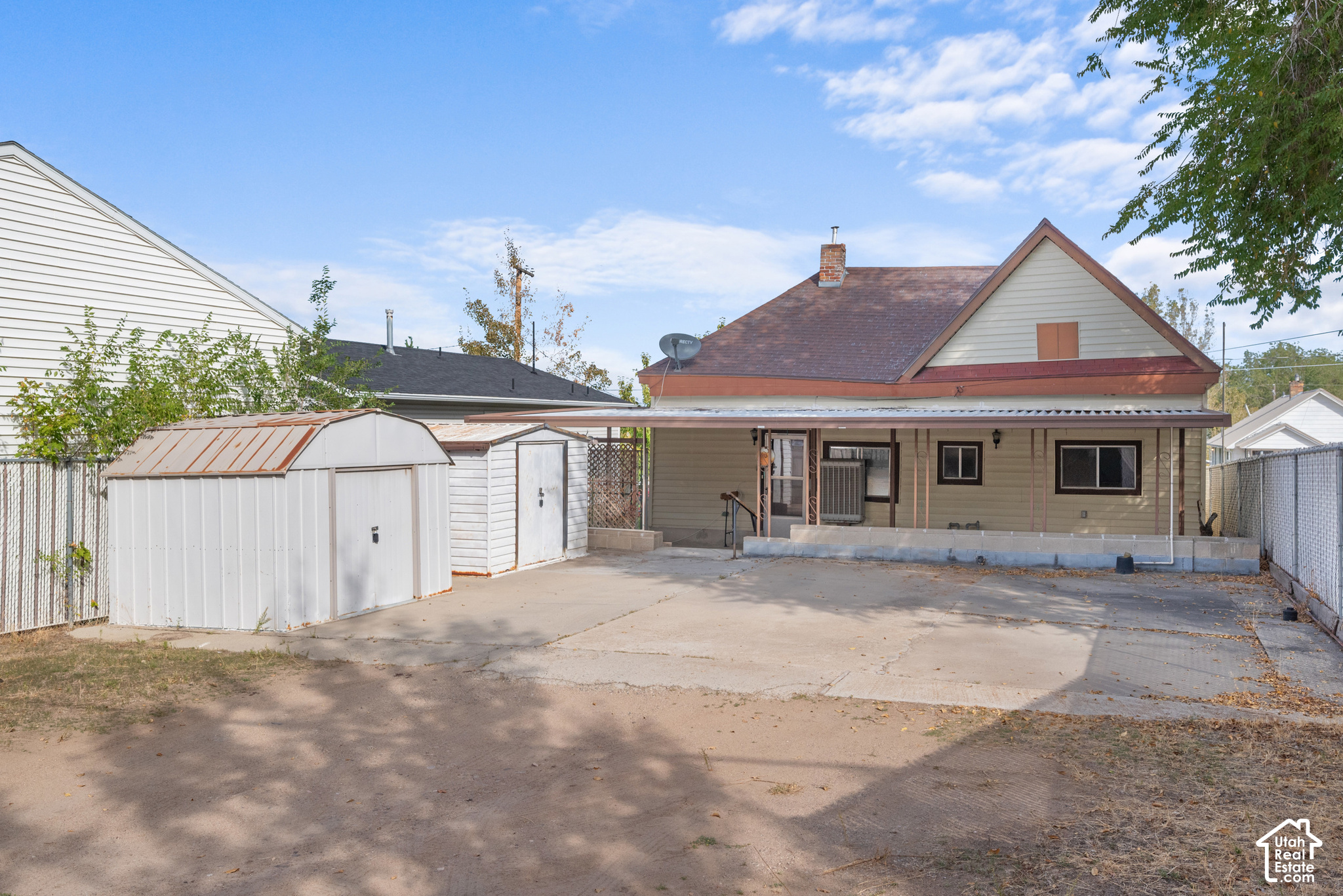 main property photo 21