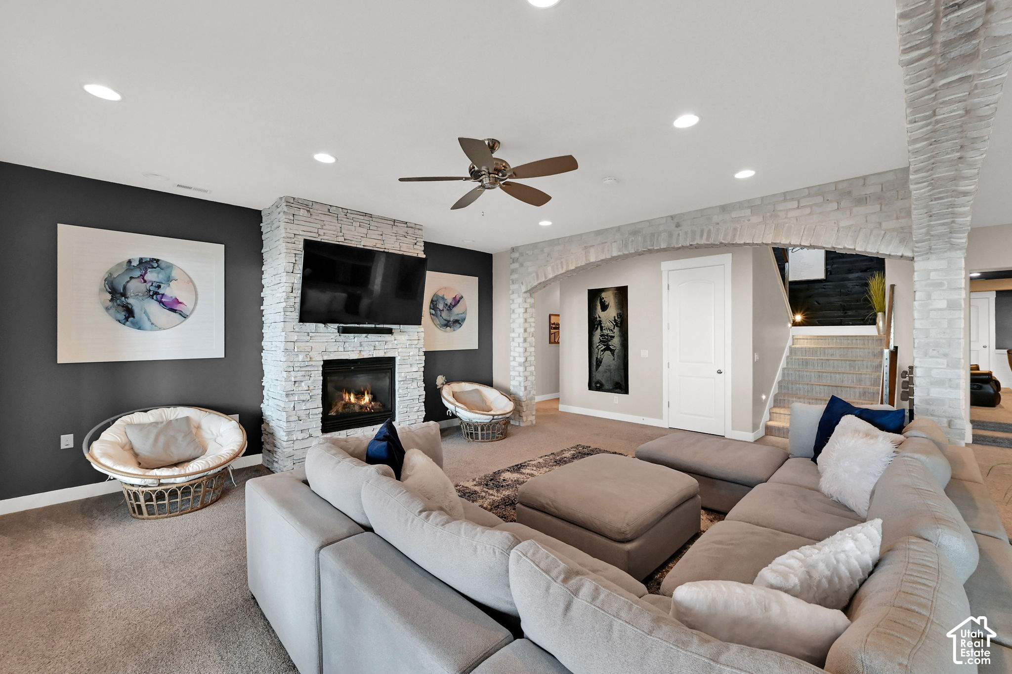 main property photo 45