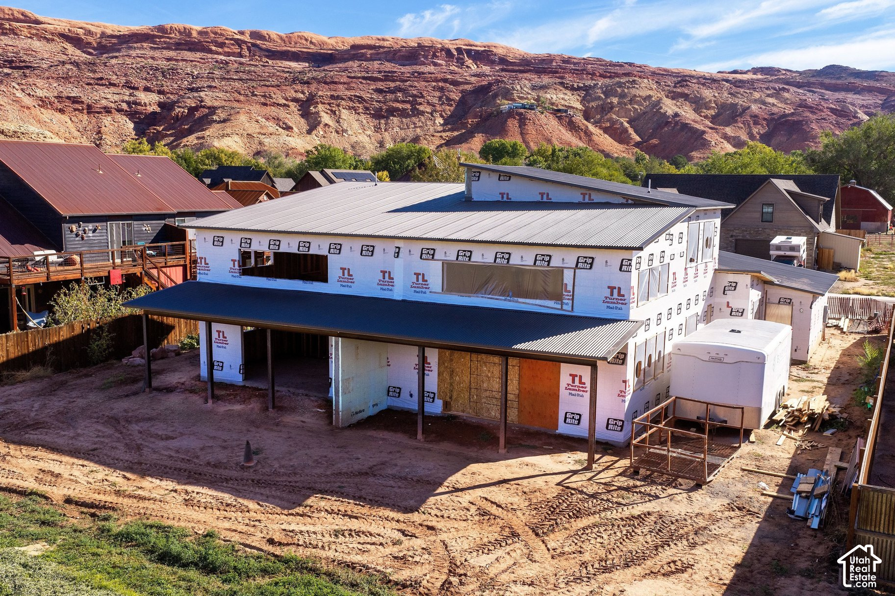 main property photo 10