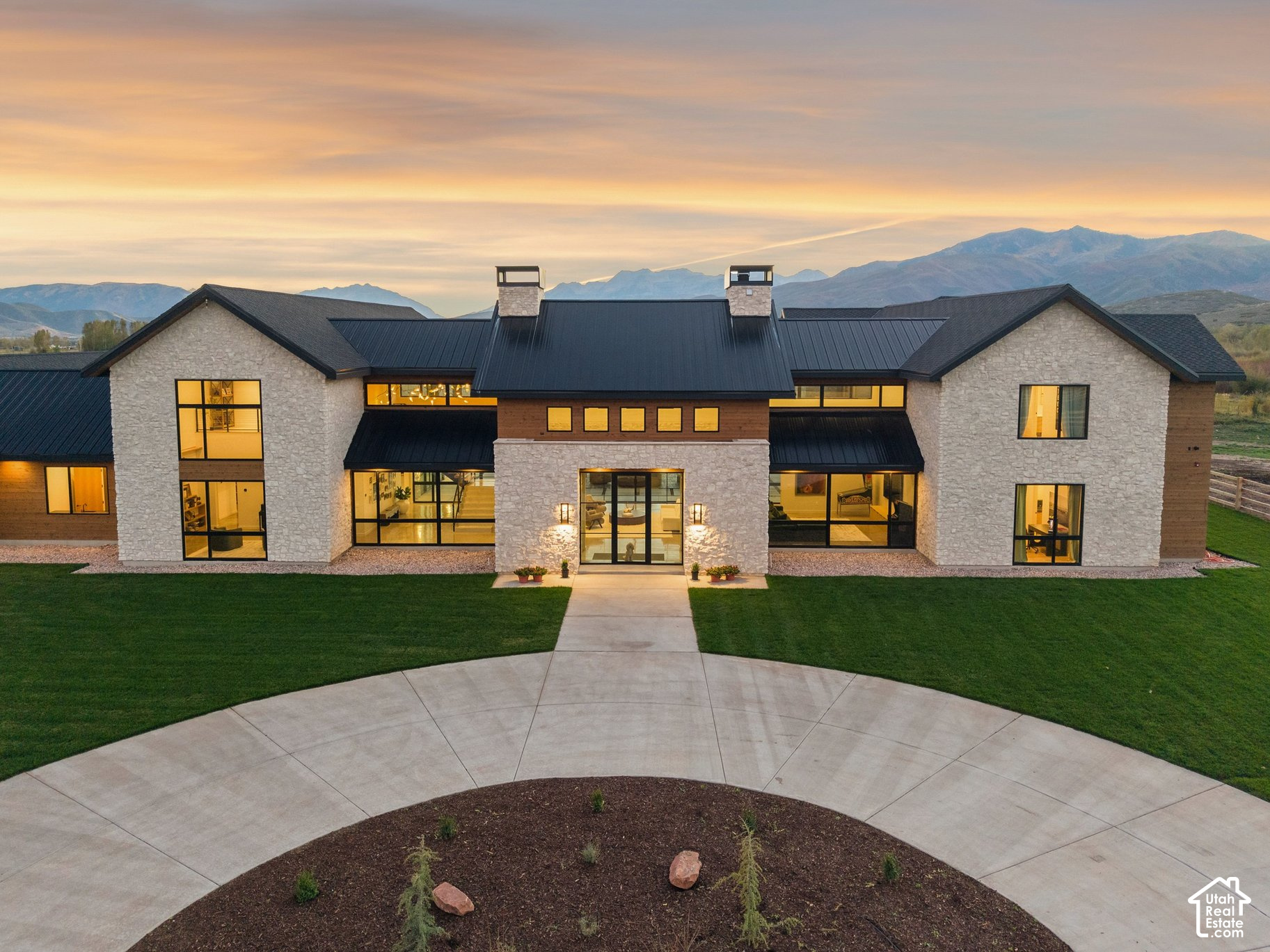 main property photo 88