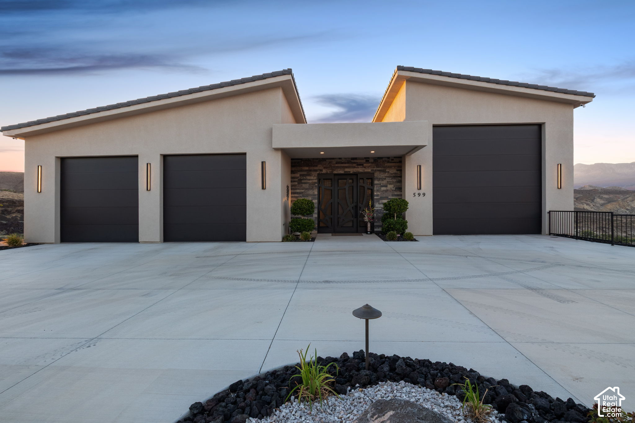 main property photo 119