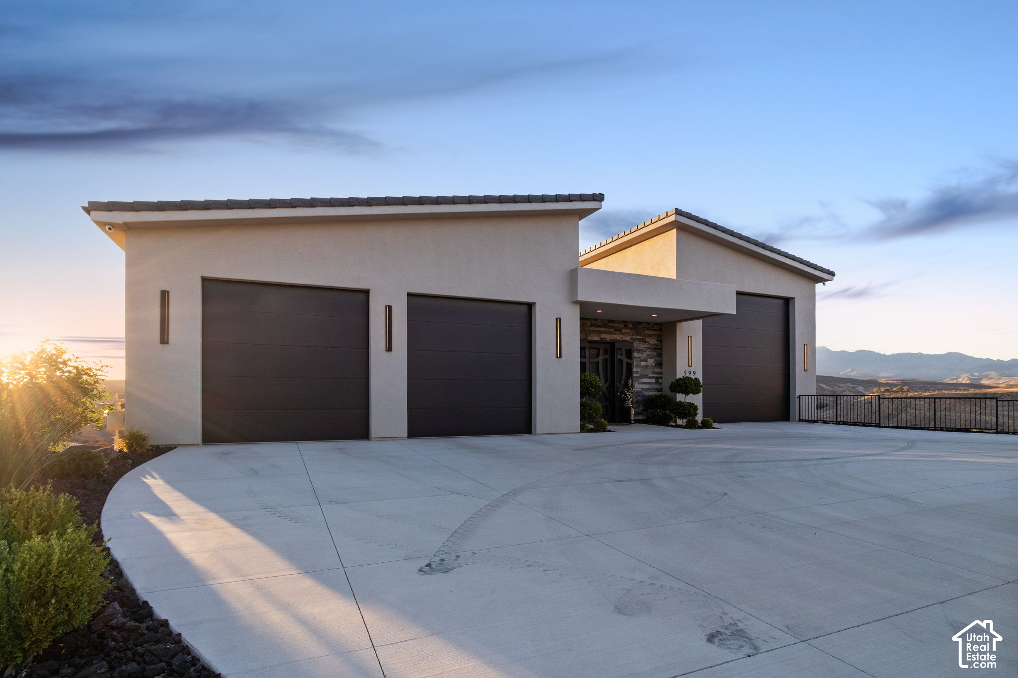 main property photo 132