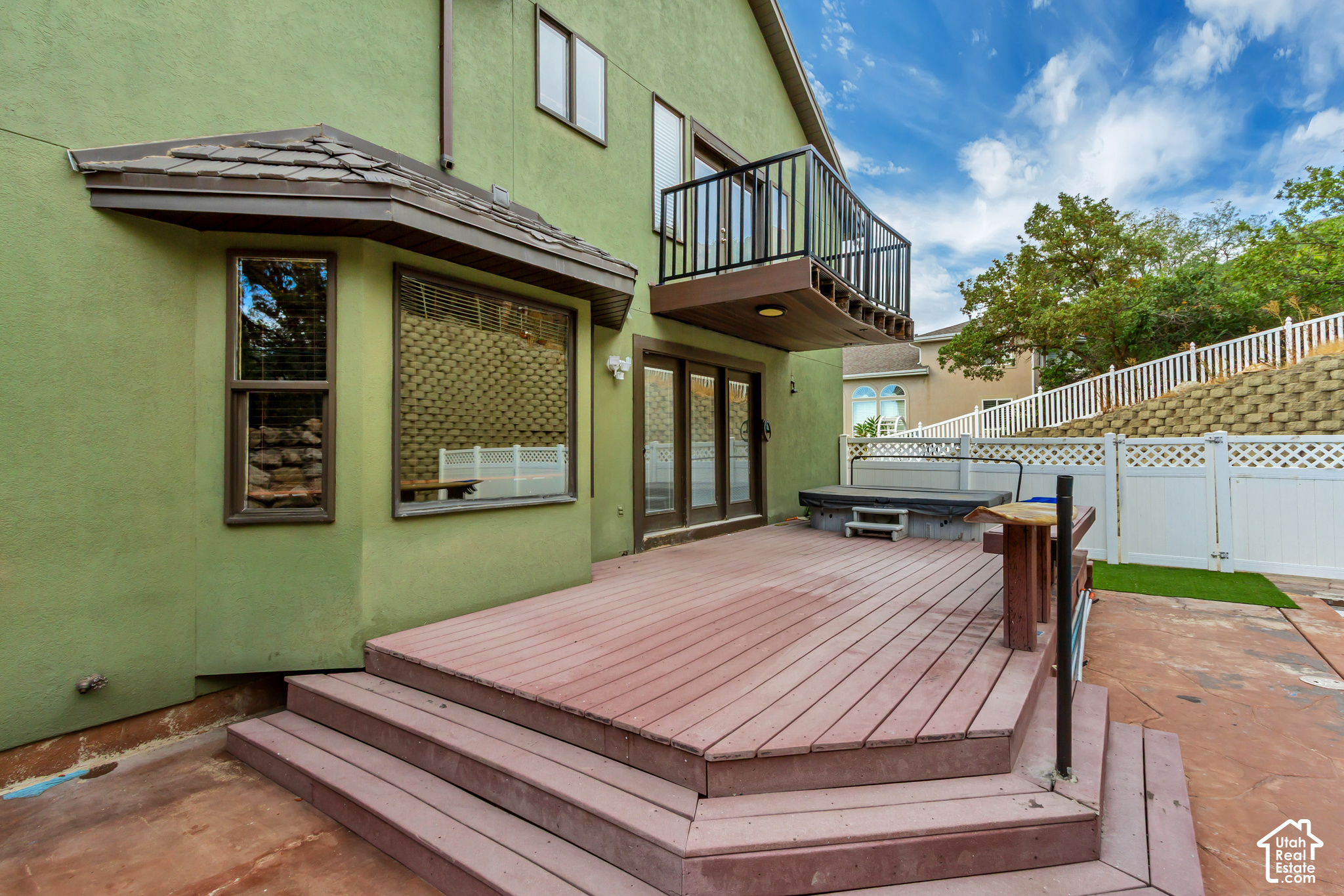 main property photo 13