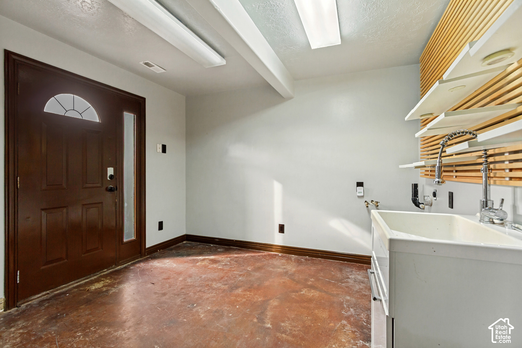 main property photo 62