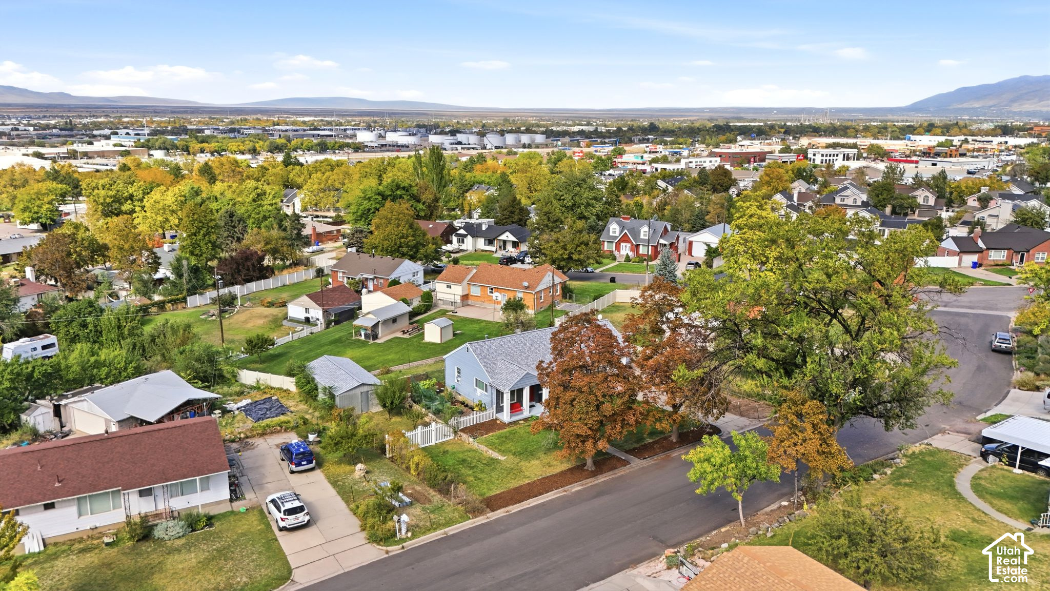 main property photo 33